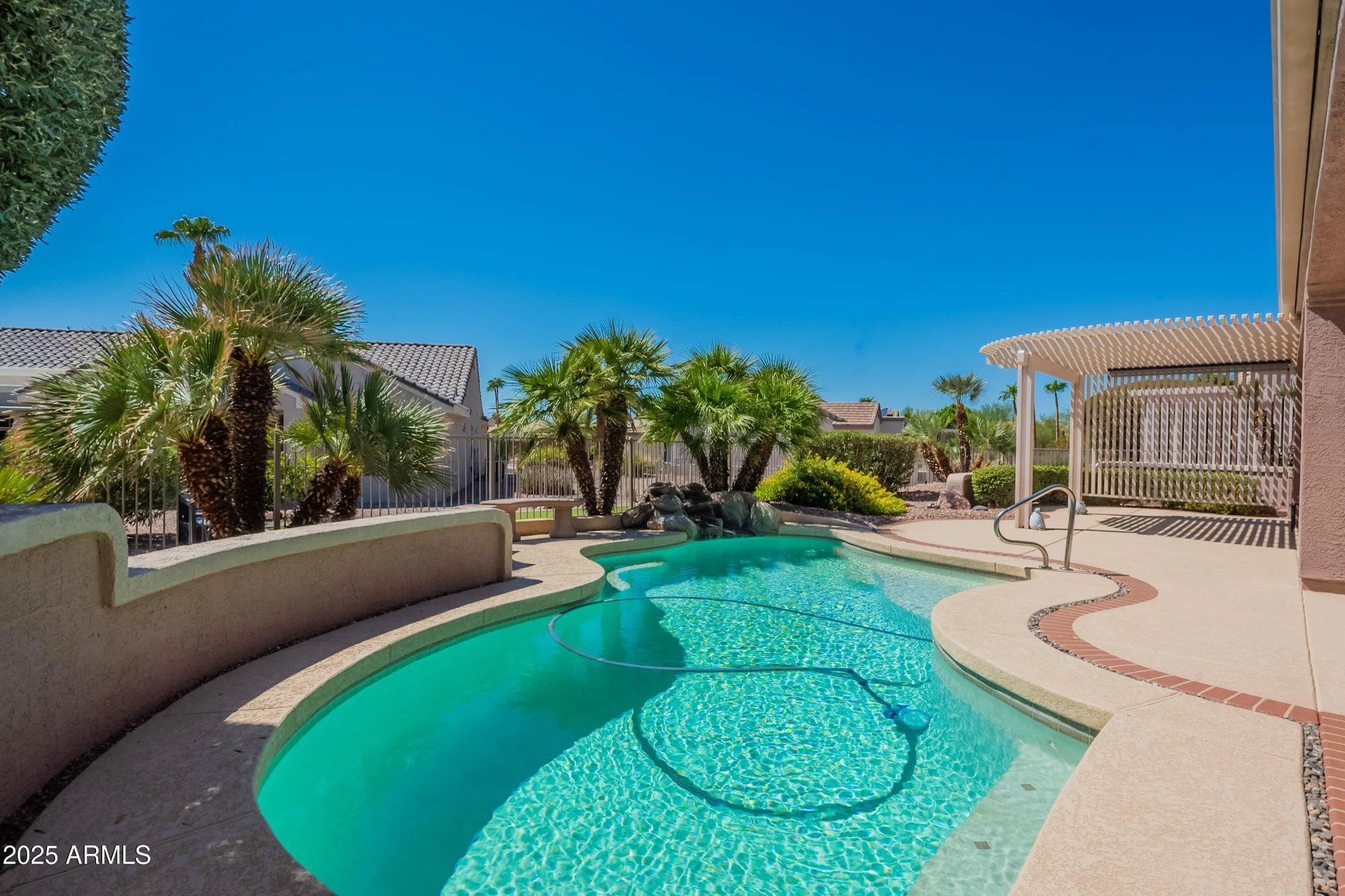 Property Slideshow image 29 of 44 | 15309 w summerwind ln, Surprise, AZ, 85374