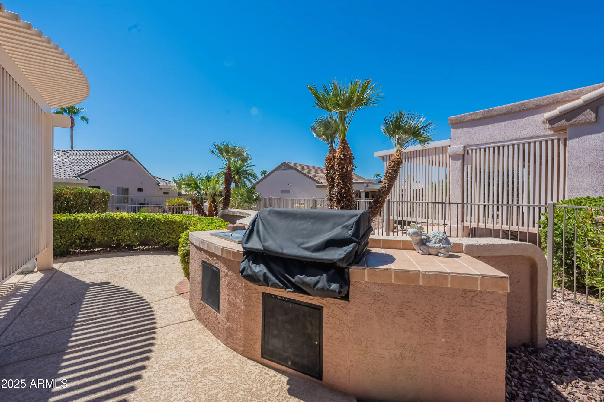 Property Slideshow image 28 of 44 | 15309 w summerwind ln, Surprise, AZ, 85374