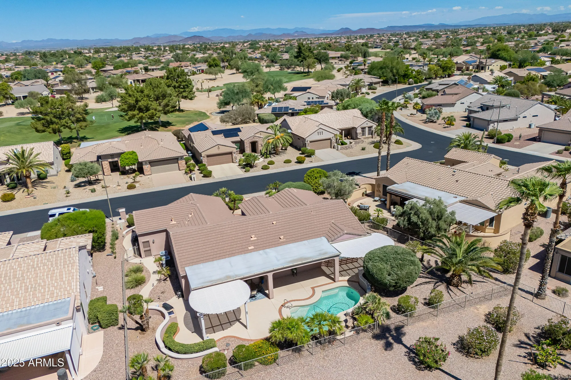Property Slideshow image 36 of 44 | 15309 w summerwind ln, Surprise, AZ, 85374