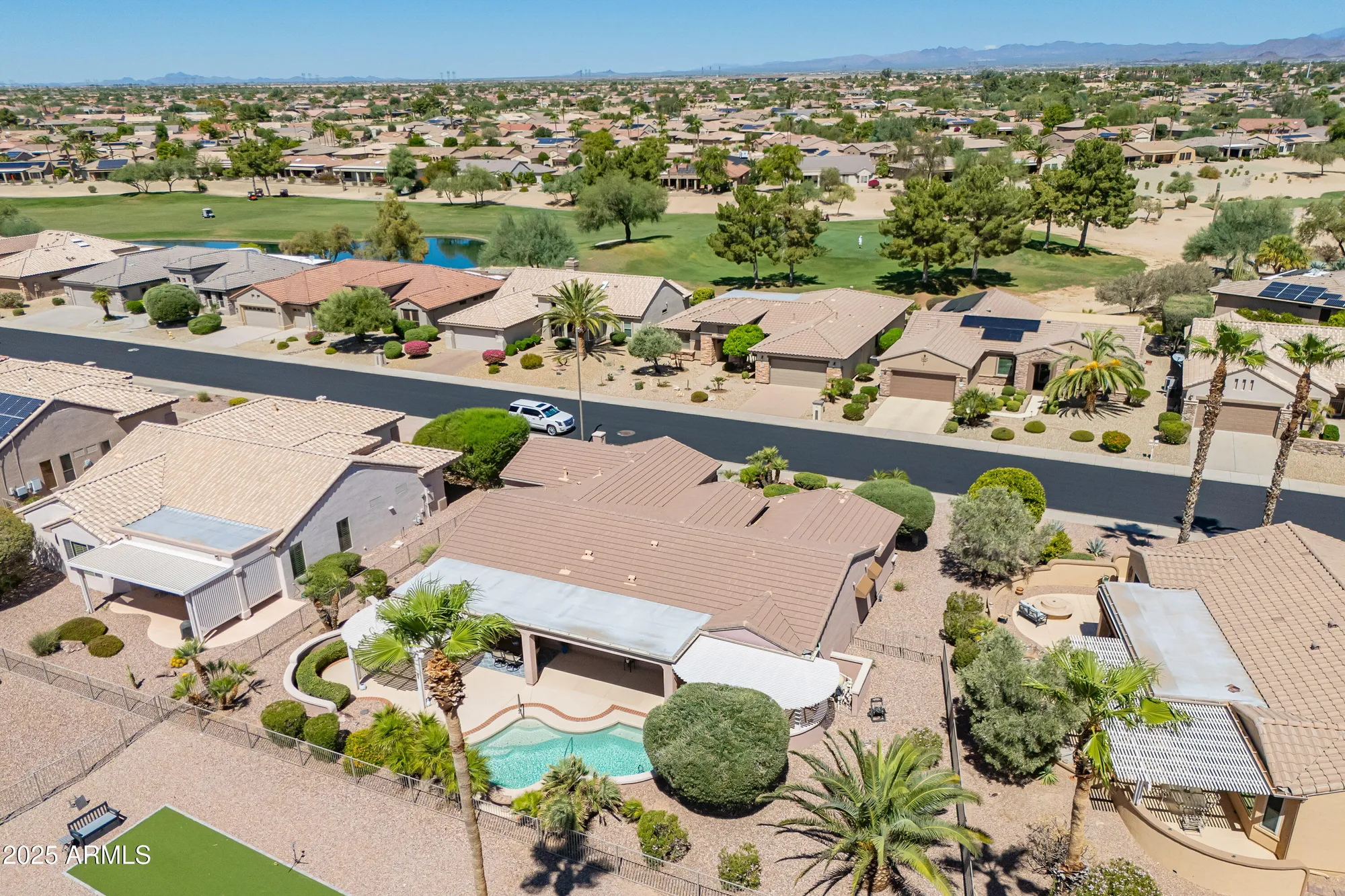 Property Slideshow image 37 of 44 | 15309 w summerwind ln, Surprise, AZ, 85374