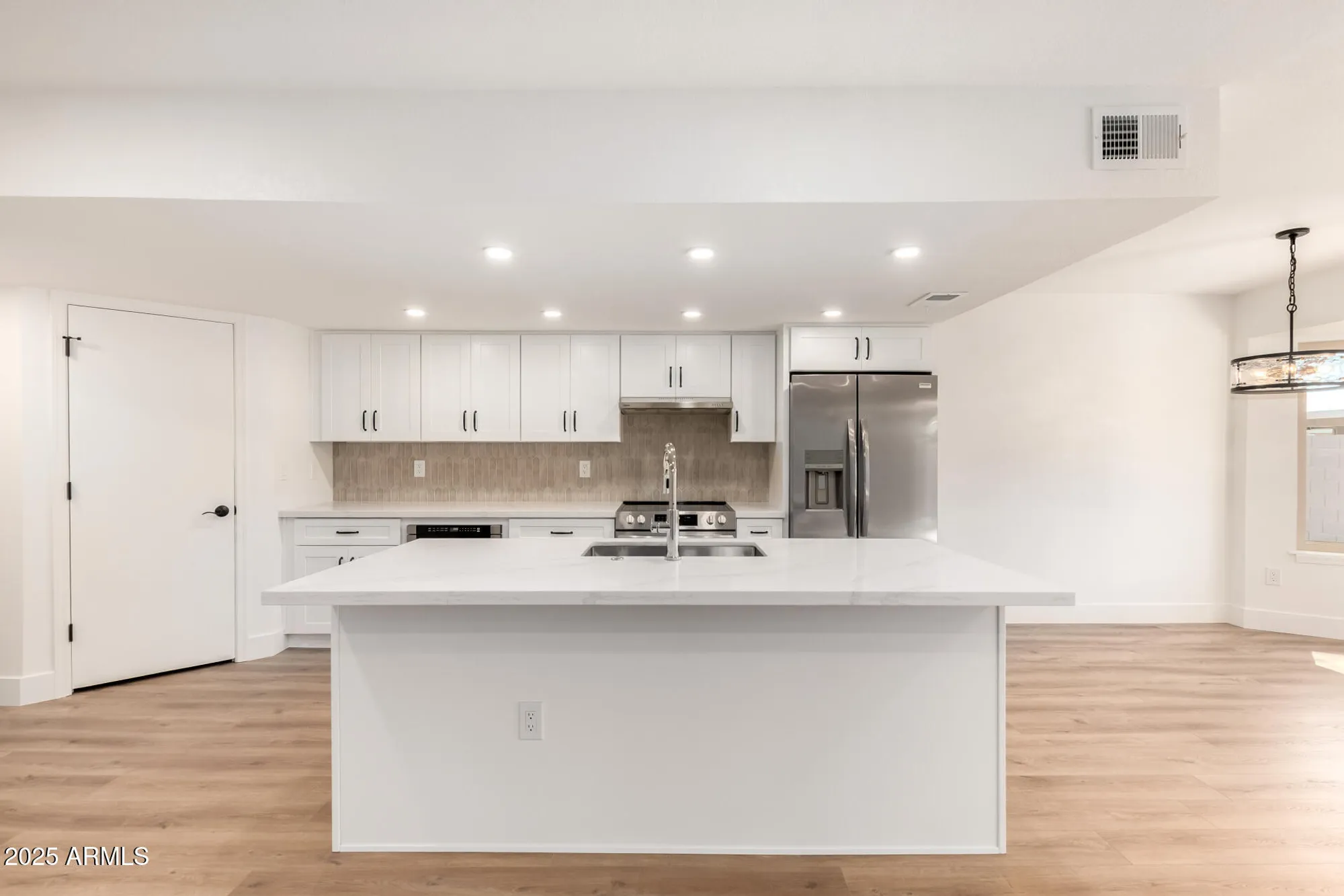 Property Slideshow image 7 of 31 | 1021 s greenfield rd 1022, Mesa, AZ, 85206