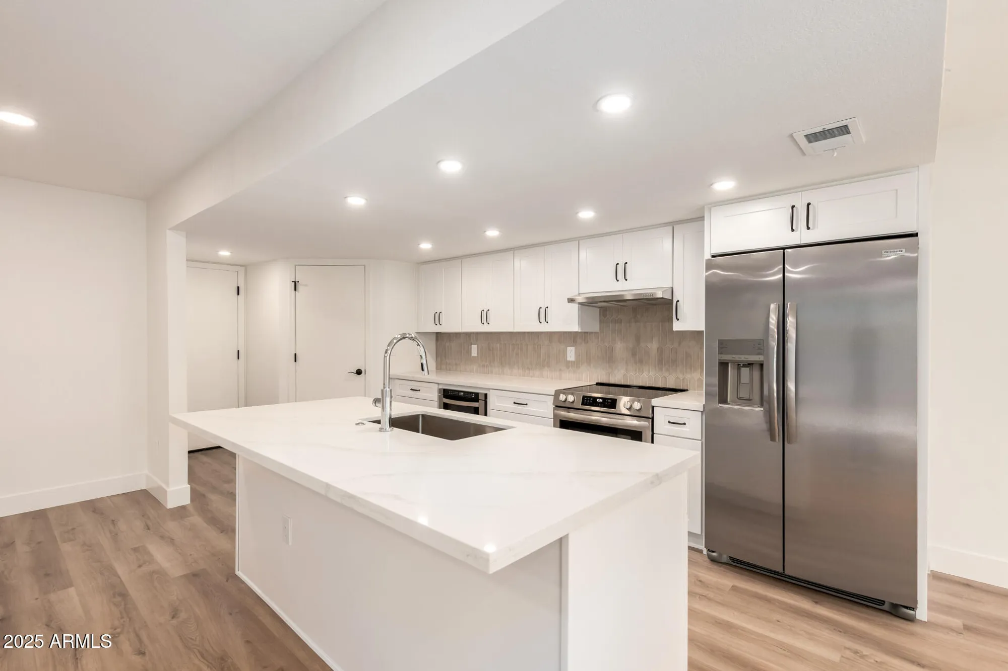 Property Slideshow image 9 of 31 | 1021 s greenfield rd 1022, Mesa, AZ, 85206