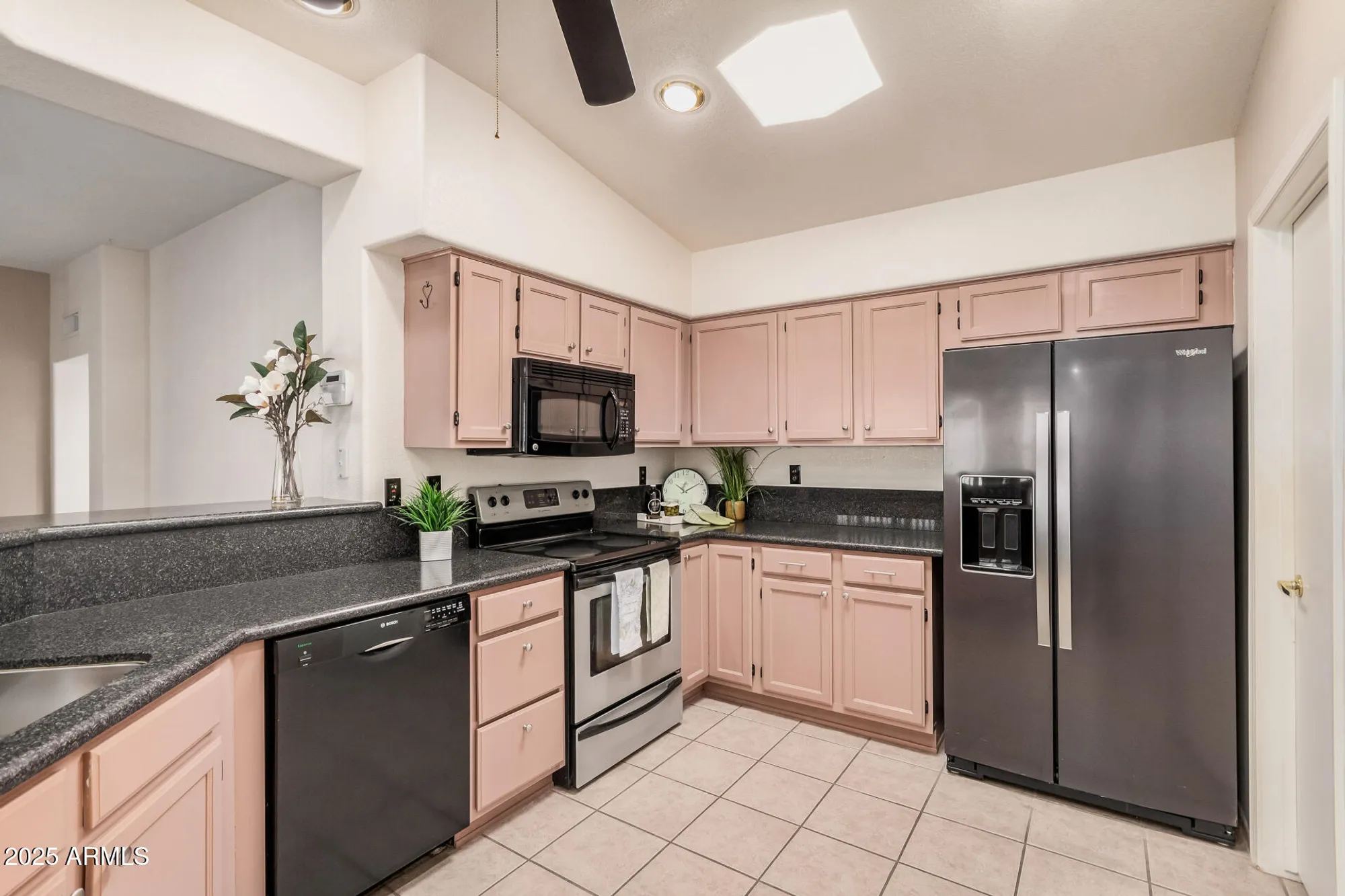 Property Slideshow image 4 of 33 | 21768 n verde ridge dr, Sun City West, AZ, 85375