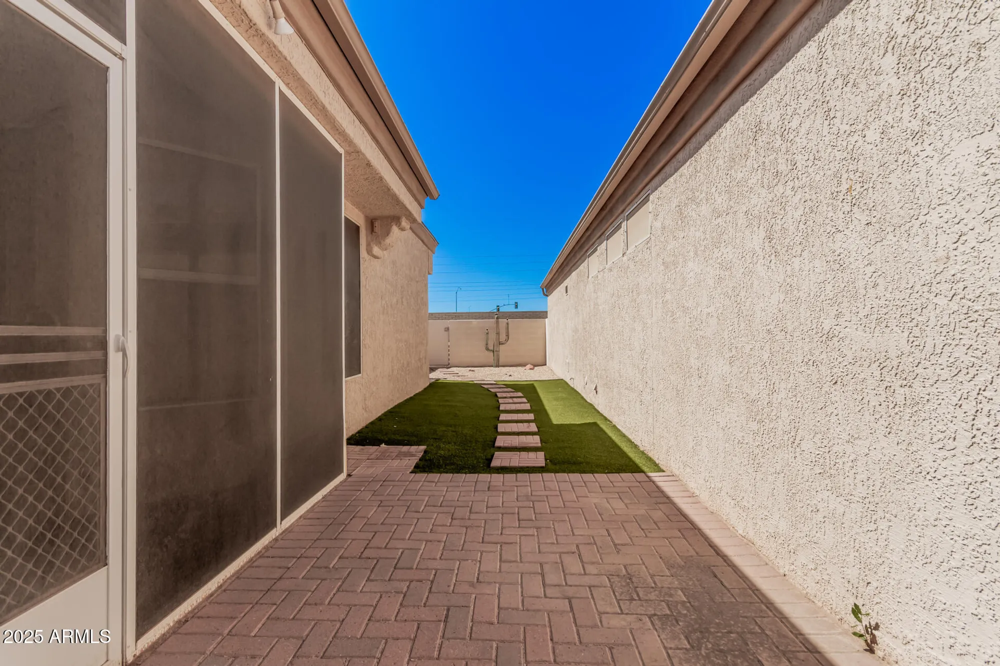 Property Slideshow image 16 of 33 | 21768 n verde ridge dr, Sun City West, AZ, 85375