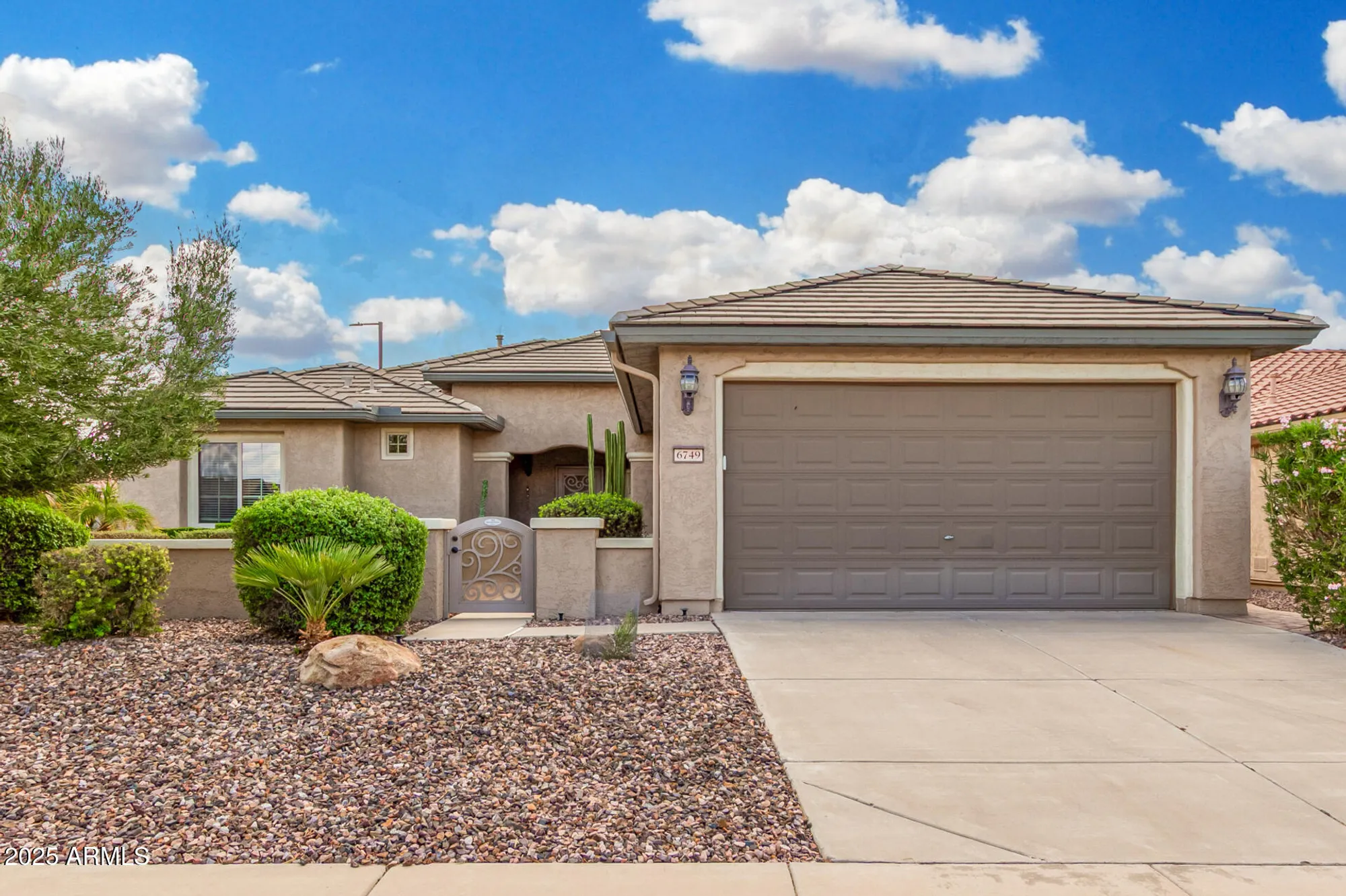 Property Slideshow image 1 of 31 | 6749 w noble prairie way, Florence, AZ, 85132