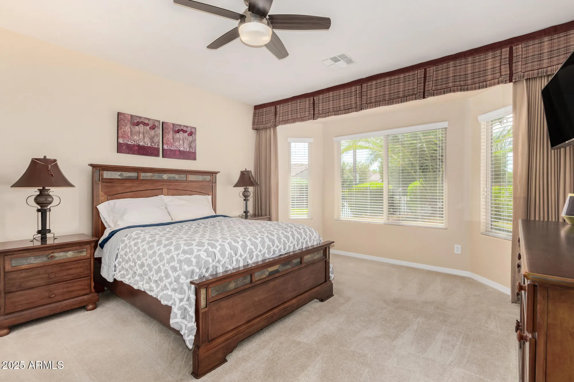 Property Slideshow image 13 of 31 | 6749 w noble prairie way, Florence, AZ, 85132