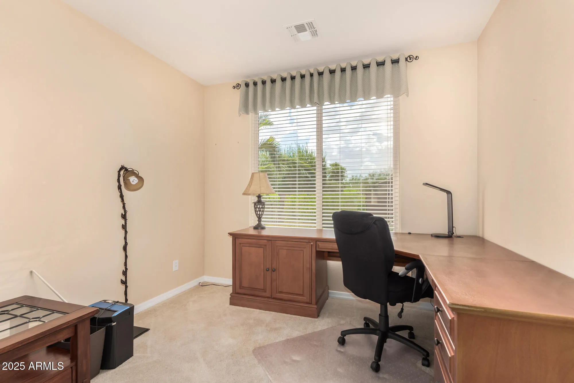 Property Slideshow image 19 of 31 | 6749 w noble prairie way, Florence, AZ, 85132