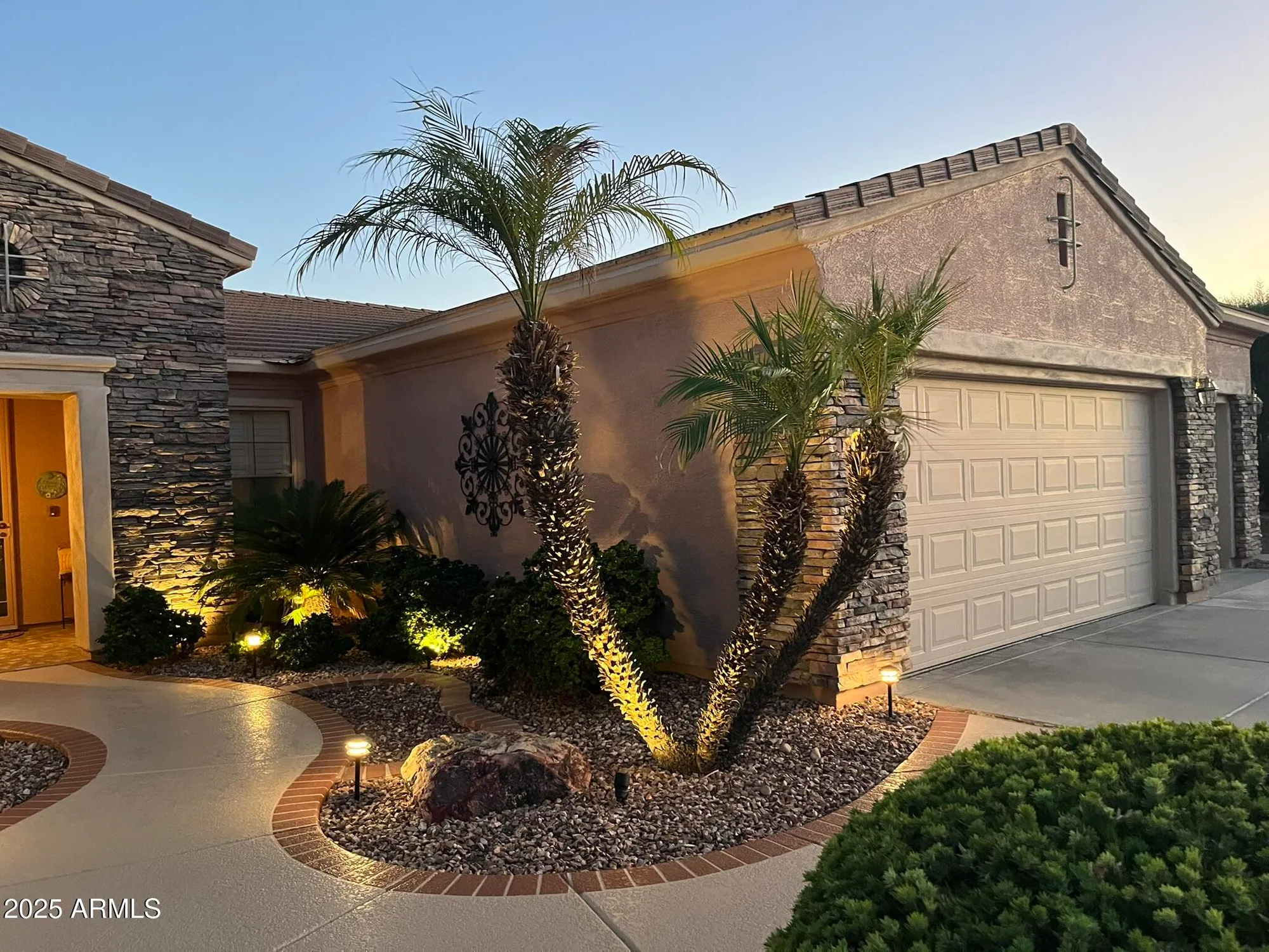 Property Slideshow image 38 of 44 | 15309 w summerwind ln, Surprise, AZ, 85374