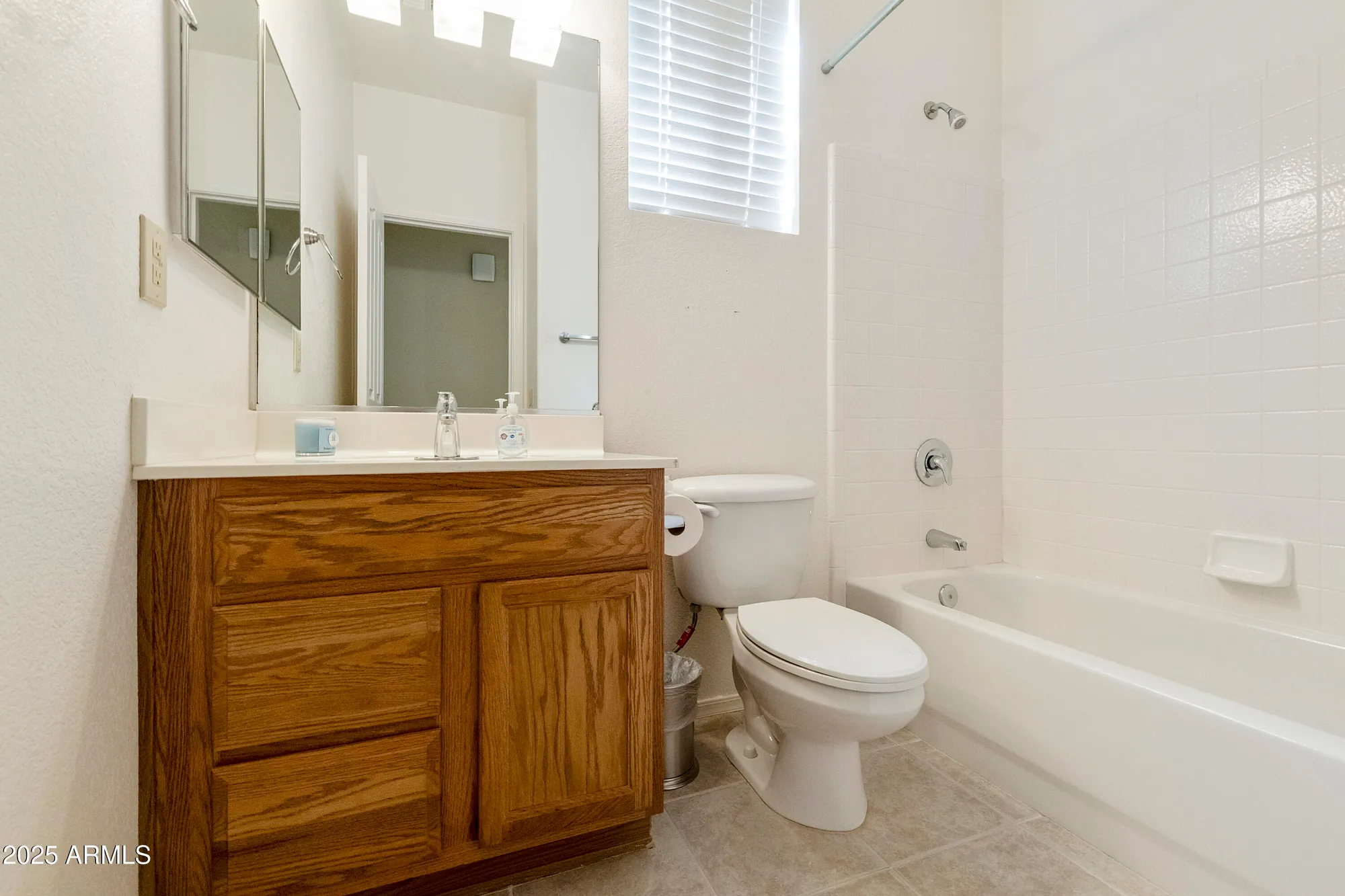 Property Slideshow image 18 of 56 | 24722 s golfview dr, Sun Lakes, AZ, 85248