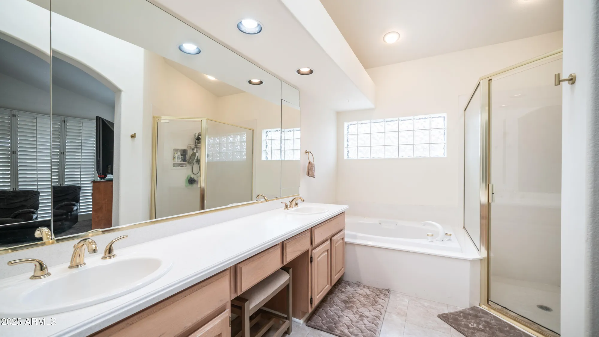 Property Slideshow image 27 of 64 | 10533 e nacoma dr, Sun Lakes, AZ, 85248