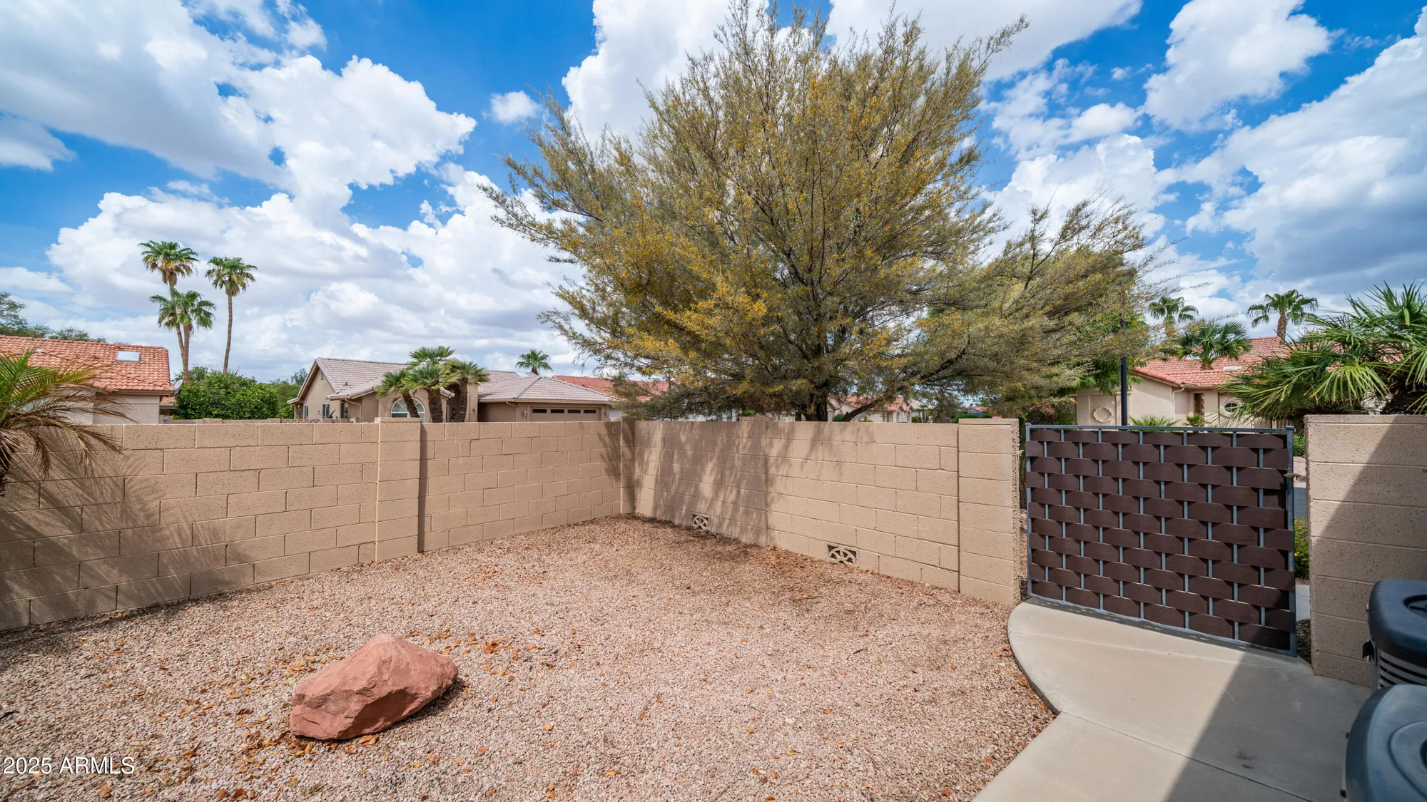 Property Slideshow image 36 of 64 | 10533 e nacoma dr, Sun Lakes, AZ, 85248