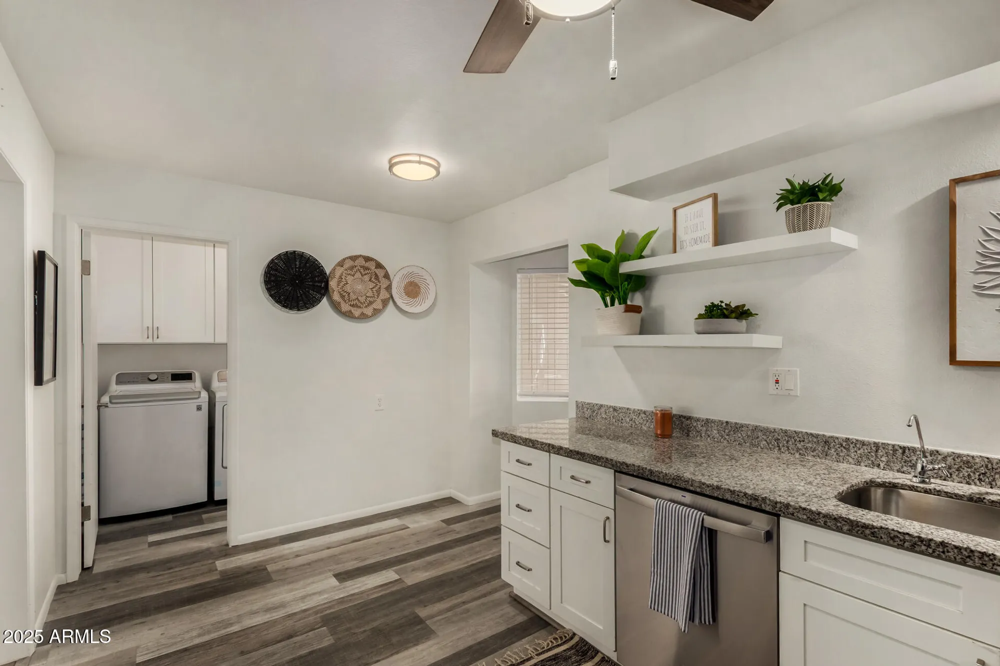 Property Slideshow image 12 of 38 | 13227 n 110th ave, Sun City, AZ, 85351