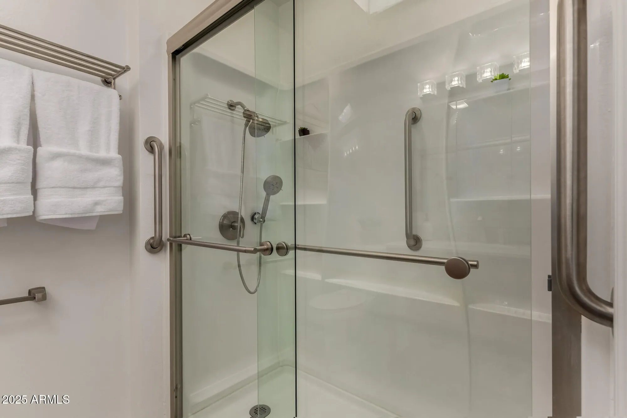 Property Slideshow image 21 of 38 | 13227 n 110th ave, Sun City, AZ, 85351