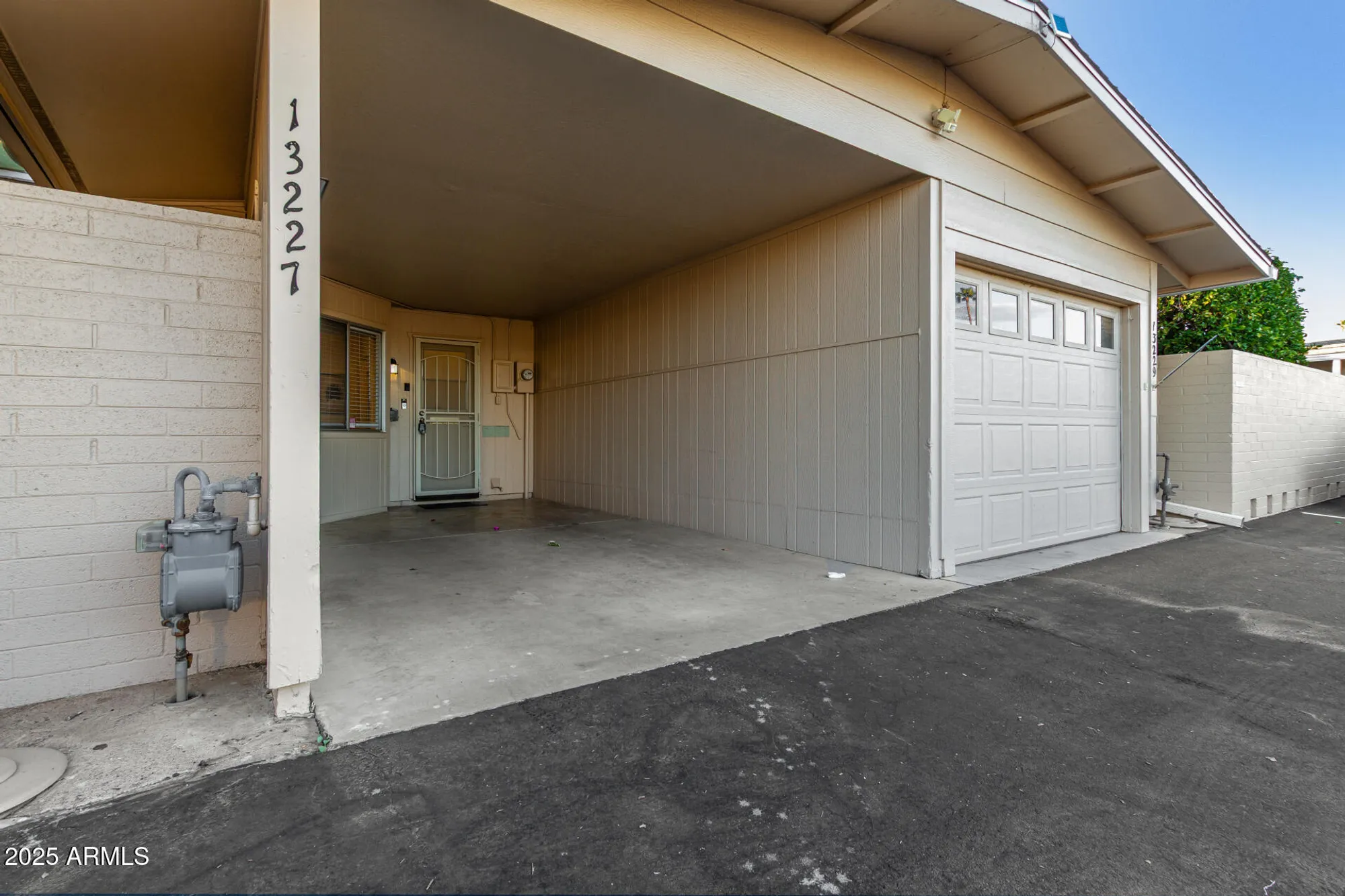 Property Slideshow image 32 of 38 | 13227 n 110th ave, Sun City, AZ, 85351