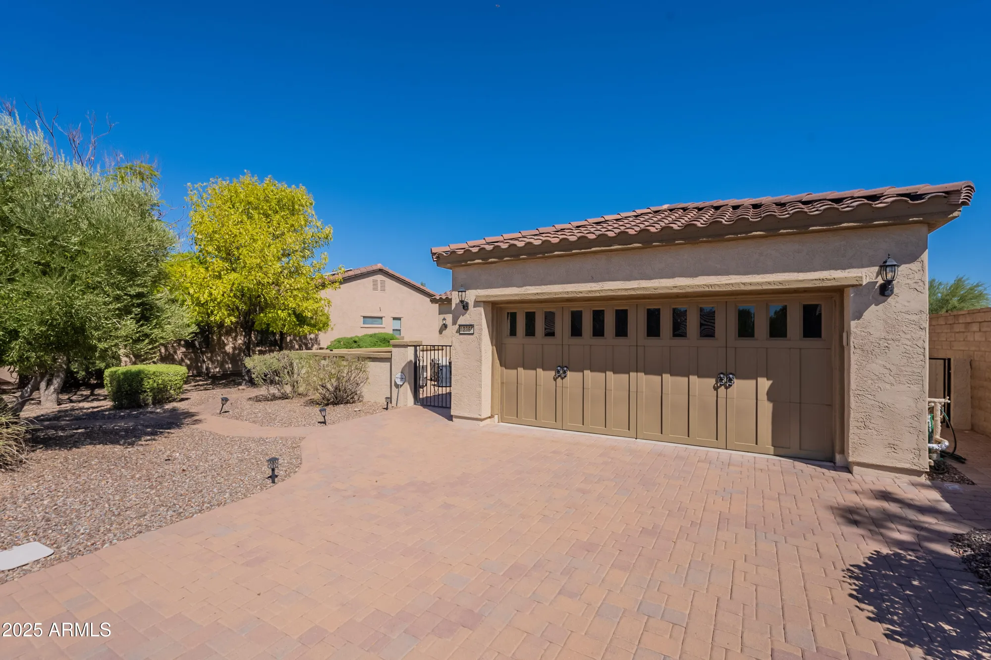 Property Slideshow image 74 of 75 | 12368 w running deer trl, Peoria, AZ, 85383
