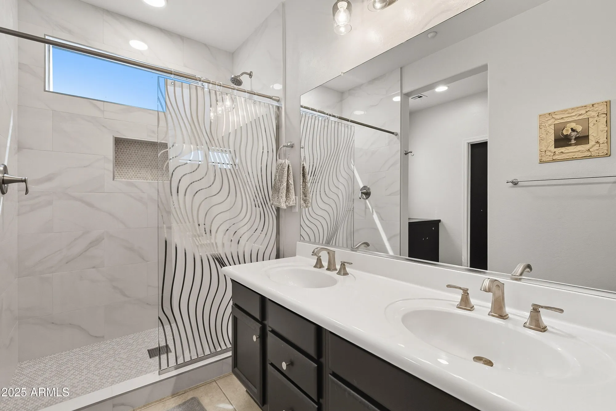 Property Slideshow image 17 of 75 | 12368 w running deer trl, Peoria, AZ, 85383