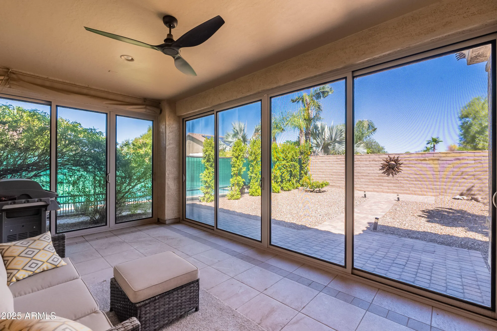 Property Slideshow image 22 of 75 | 12368 w running deer trl, Peoria, AZ, 85383