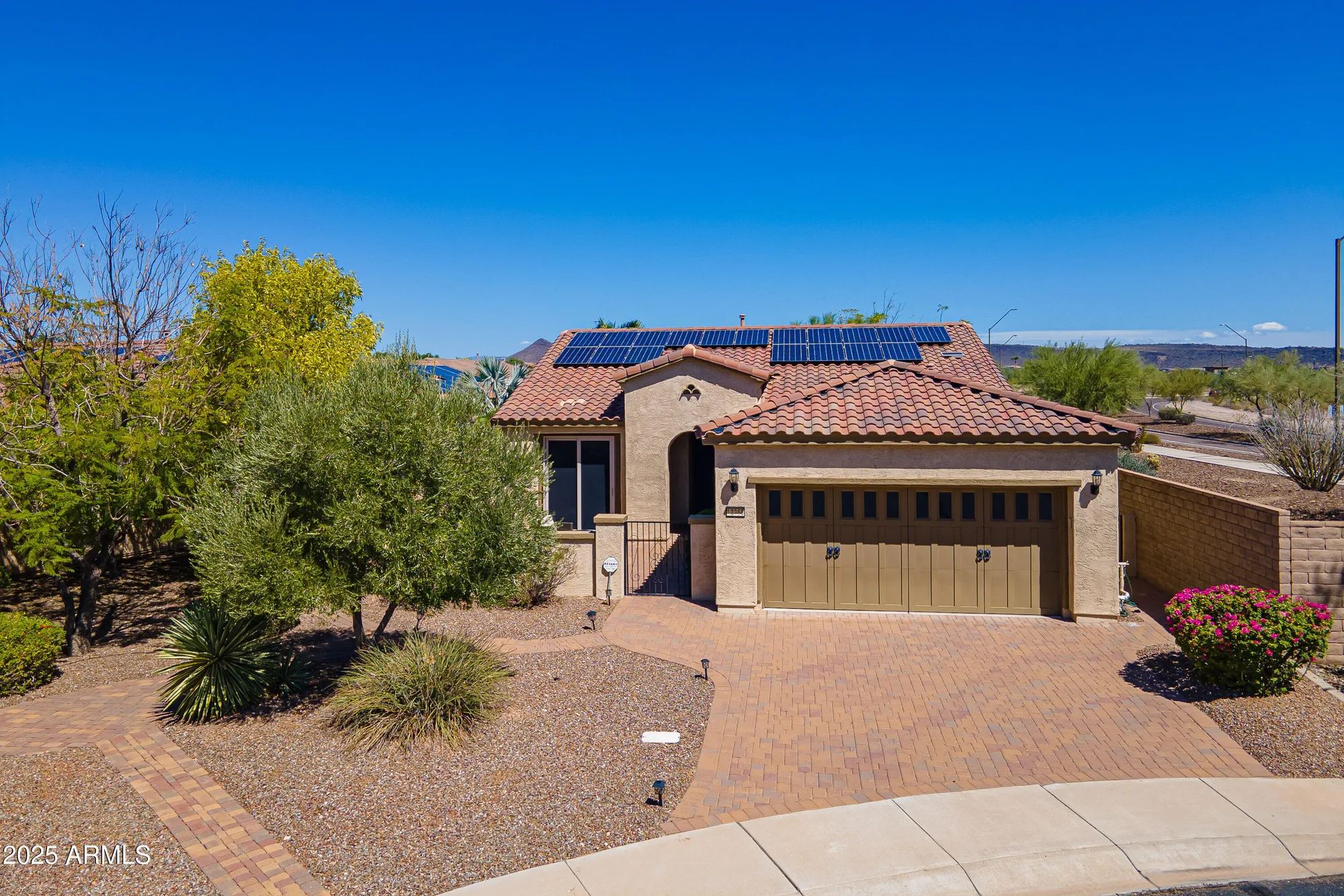 Property Slideshow image 44 of 75 | 12368 w running deer trl, Peoria, AZ, 85383