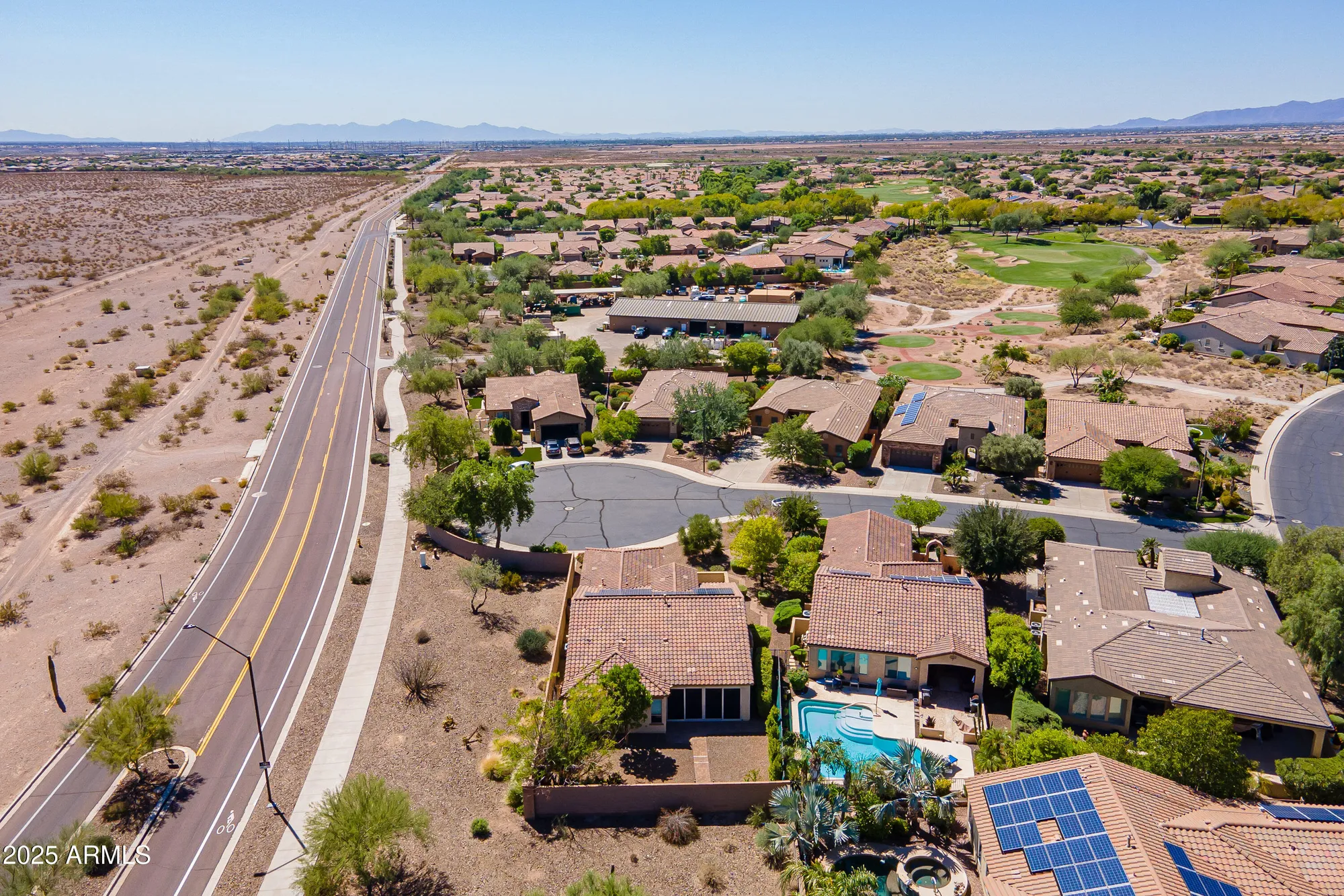 Property Slideshow image 47 of 75 | 12368 w running deer trl, Peoria, AZ, 85383