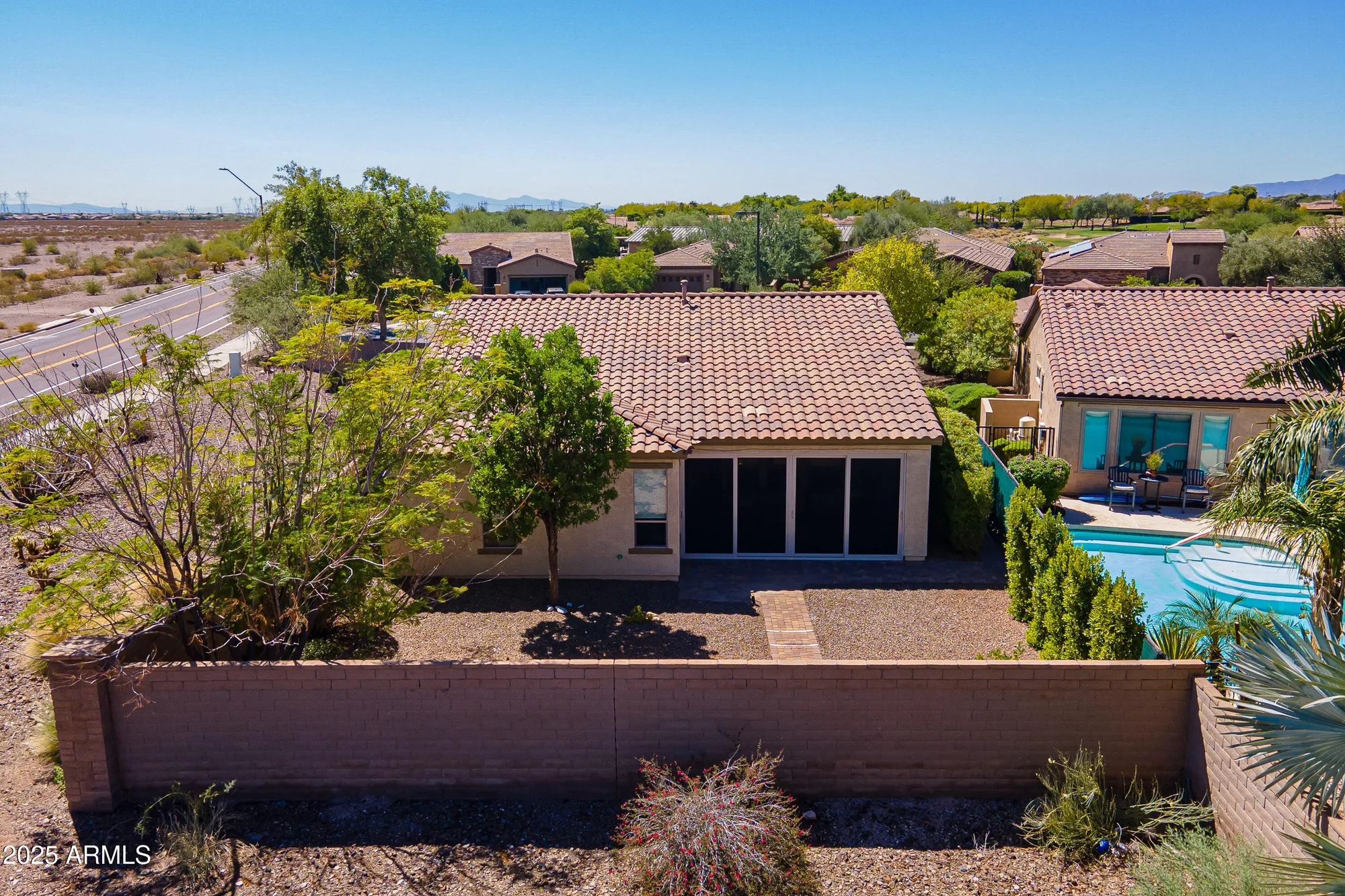 Property Slideshow image 48 of 75 | 12368 w running deer trl, Peoria, AZ, 85383
