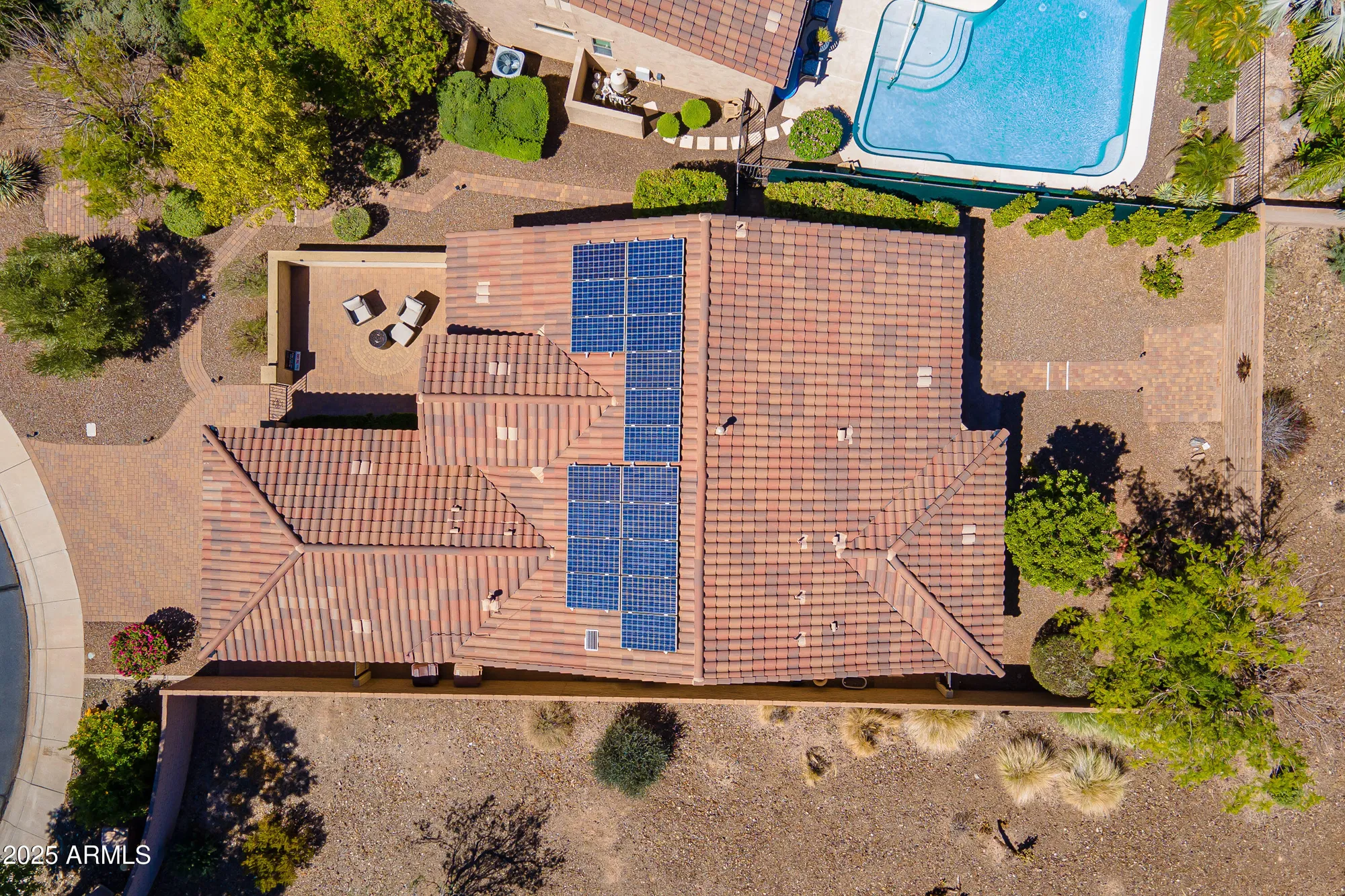 Property Slideshow image 46 of 75 | 12368 w running deer trl, Peoria, AZ, 85383