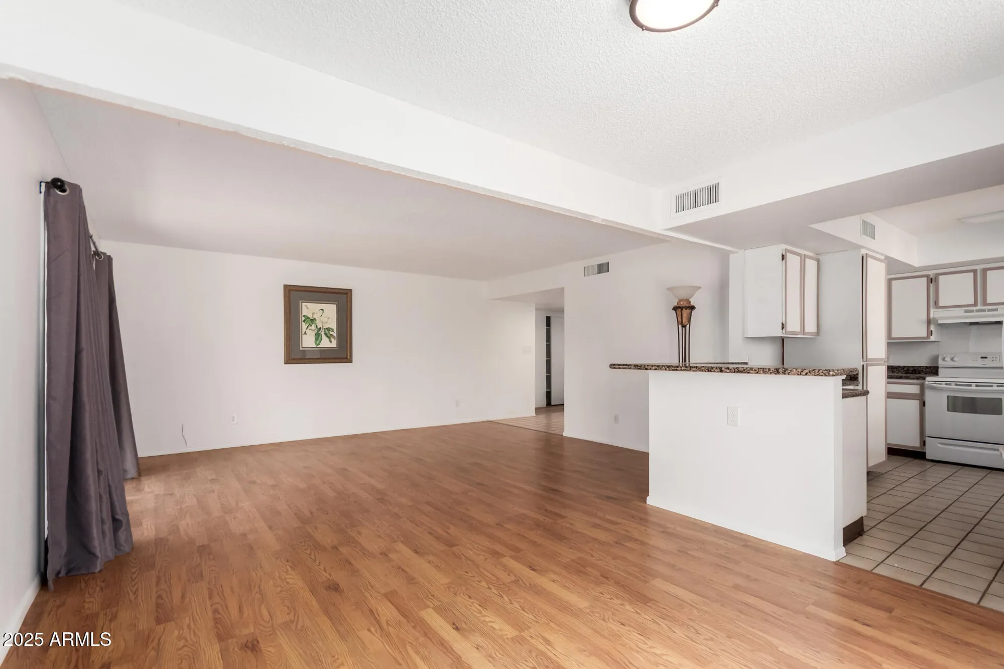 Property Slideshow image 13 of 39 | 9737 e minnesota ave, Sun Lakes, AZ, 85248