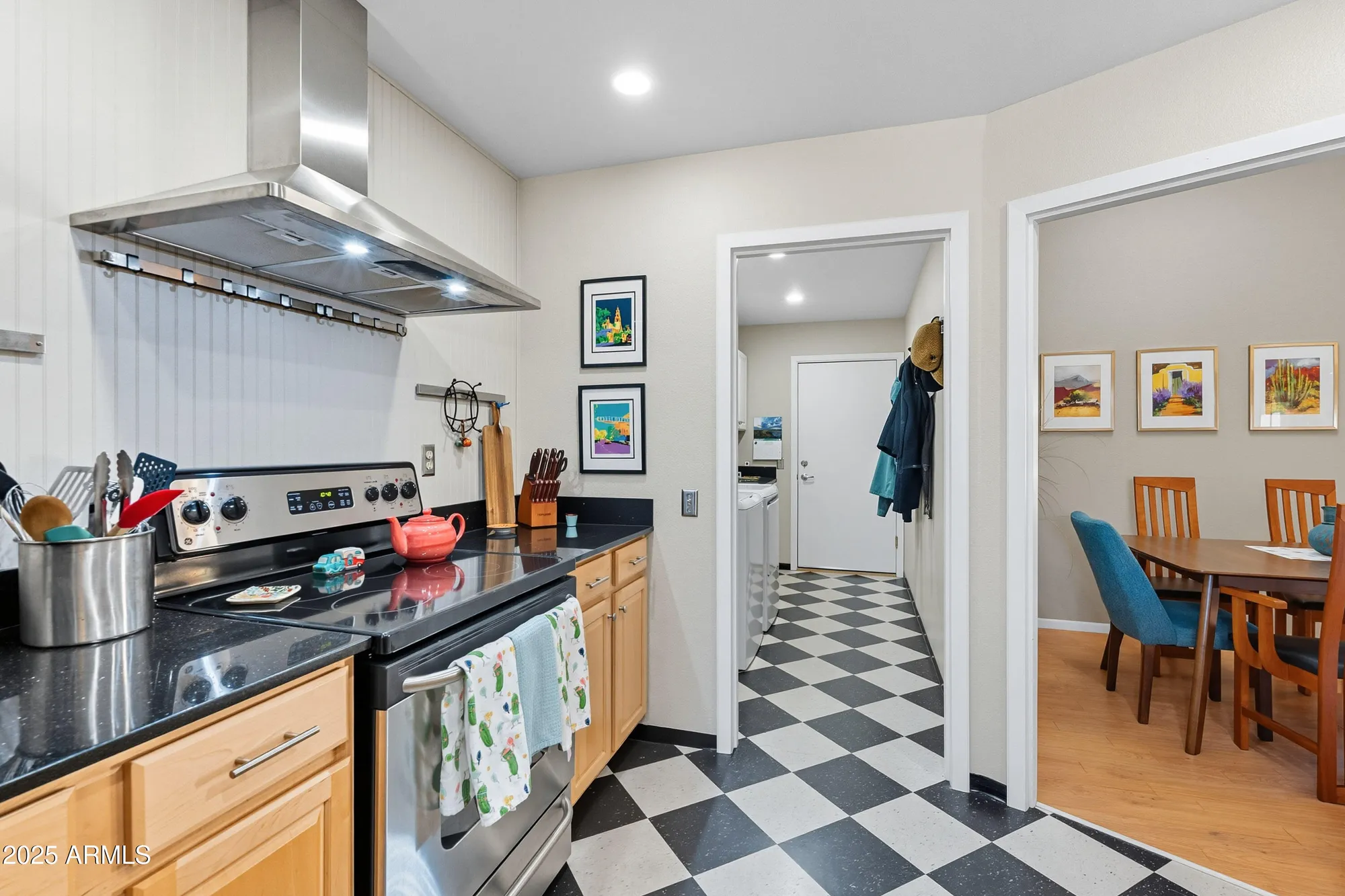 Property Slideshow image 12 of 28 | 16801 n 103rd ave, Sun City, AZ, 85351