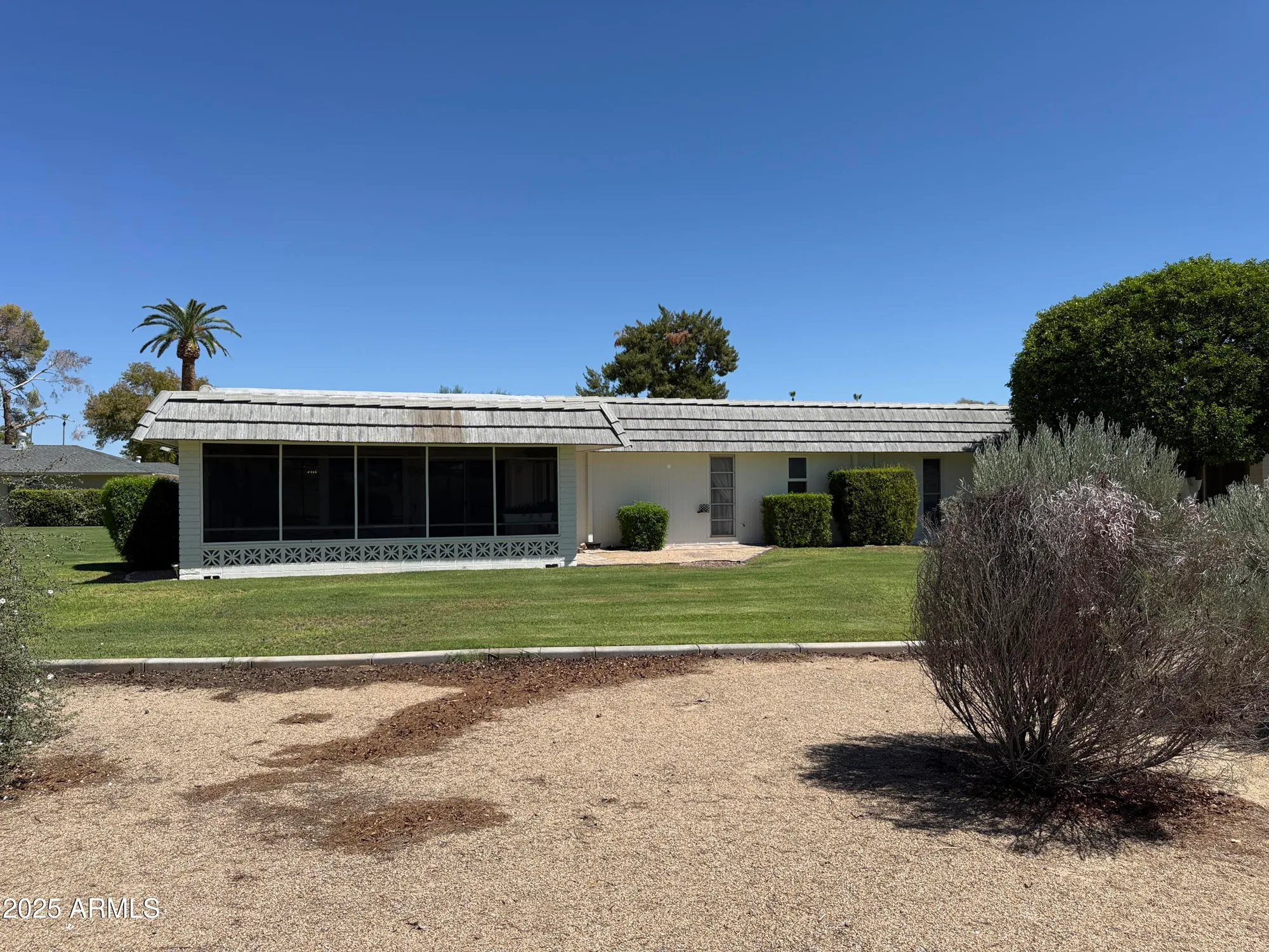 Property Slideshow image 5 of 36 | 17844 n 102nd dr, Sun City, AZ, 85373