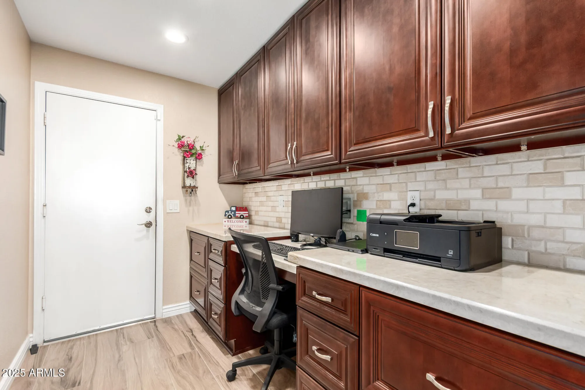 Property Slideshow image 6 of 33 | 19817 n 92nd ave, Peoria, AZ, 85382