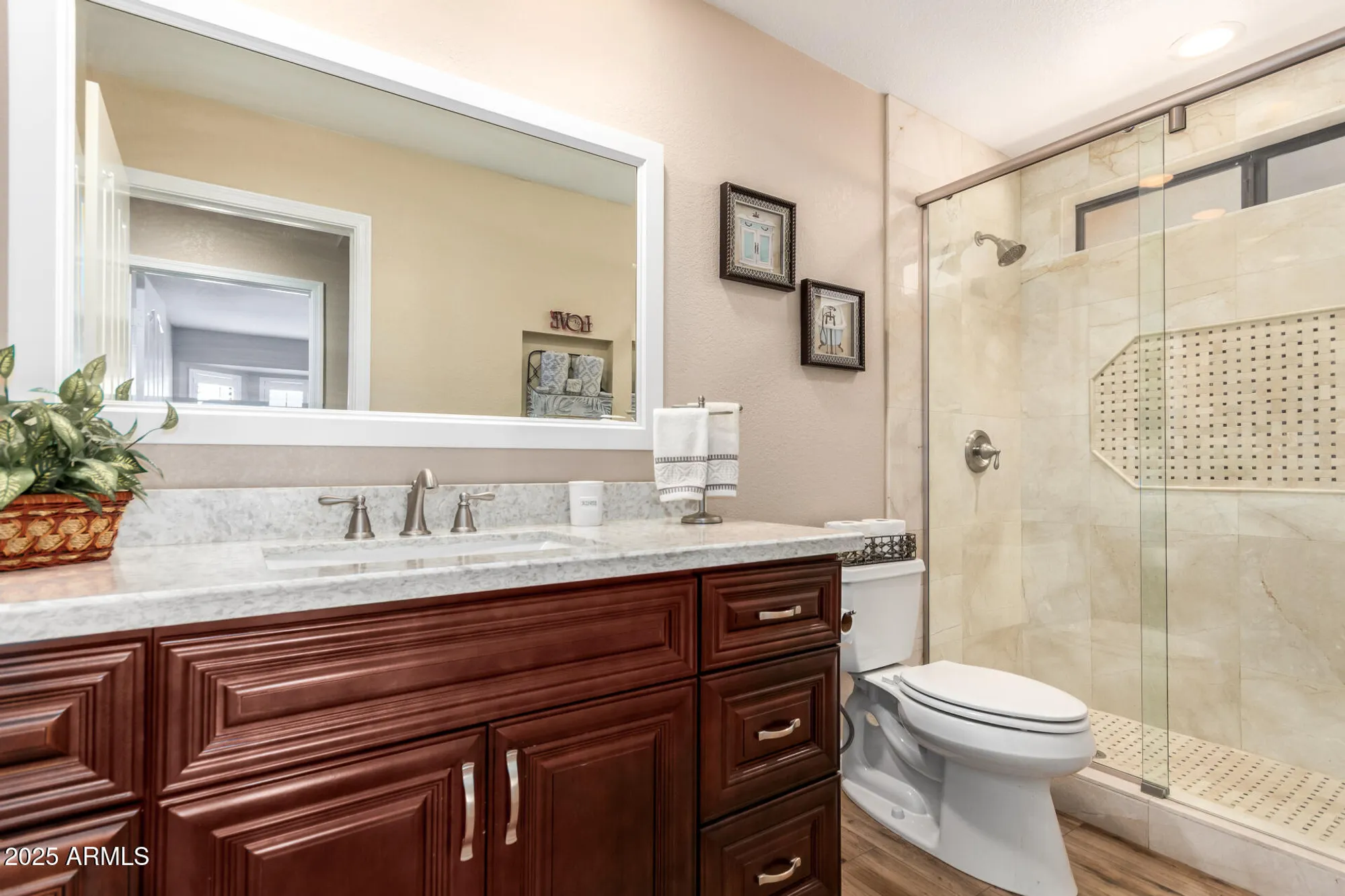 Property Slideshow image 9 of 33 | 19817 n 92nd ave, Peoria, AZ, 85382