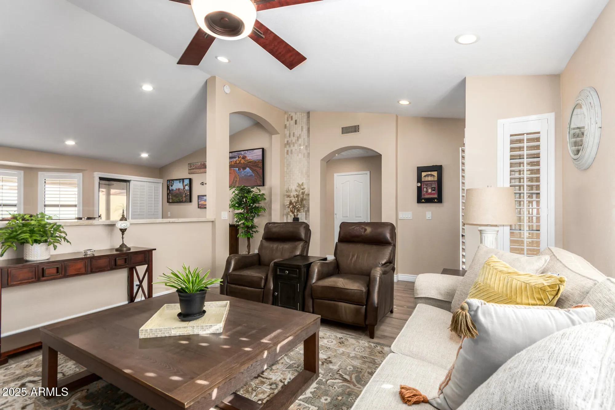 Property Slideshow image 3 of 33 | 19817 n 92nd ave, Peoria, AZ, 85382