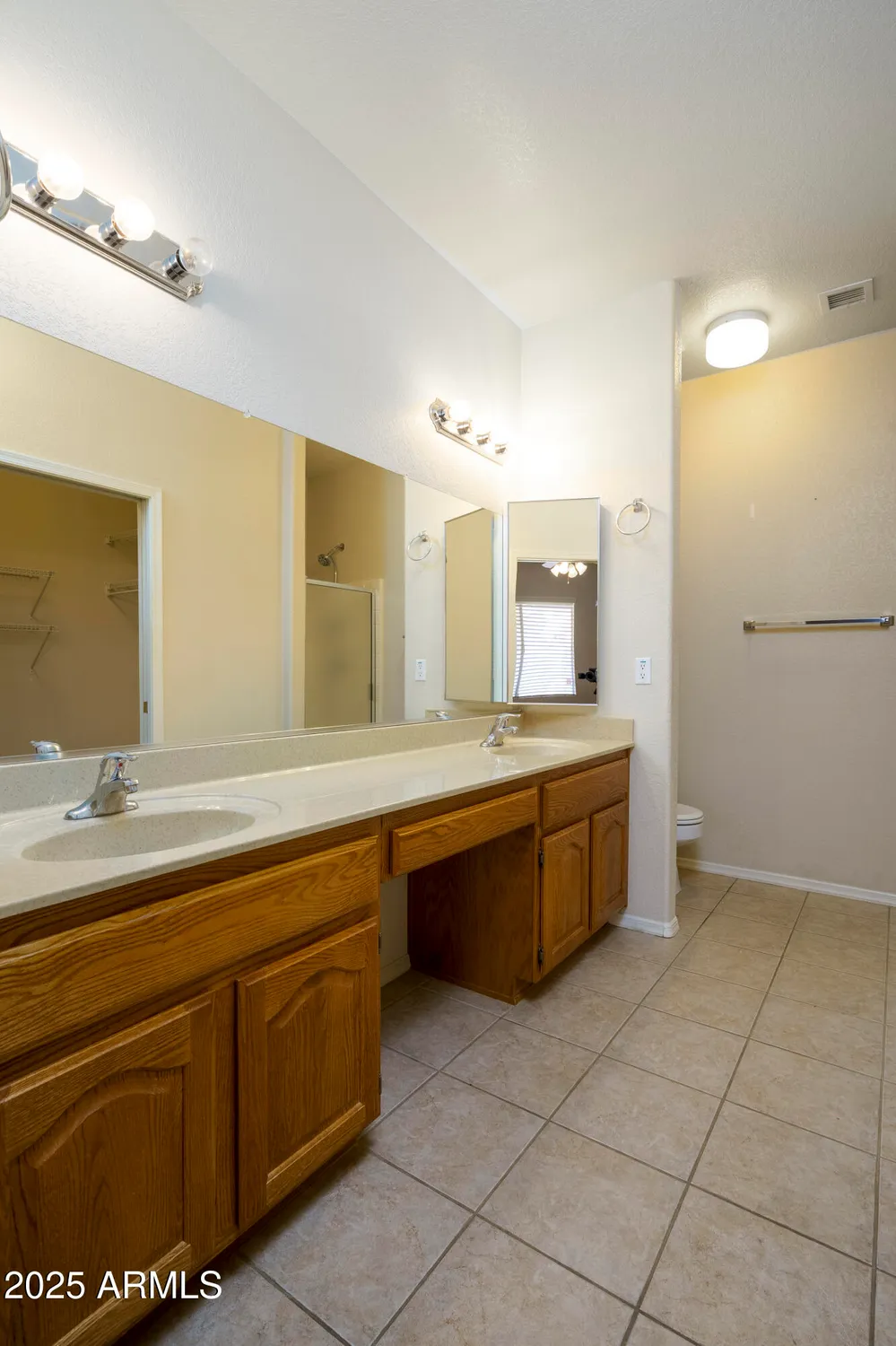 Property Slideshow image 11 of 20 | 2101 s yellow wood 75, Mesa, AZ, 85209