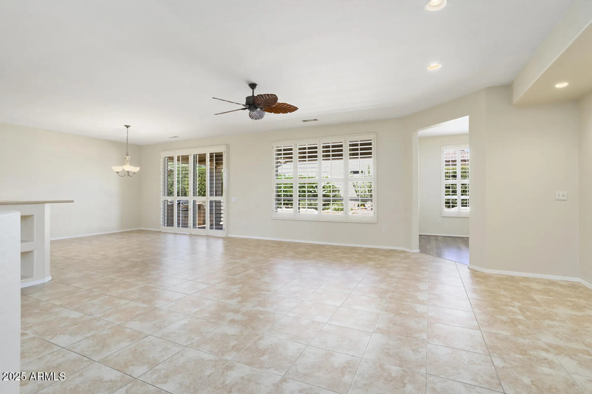 Property Slideshow image 6 of 37 | 15102 w rounders dr, Surprise, AZ, 85374