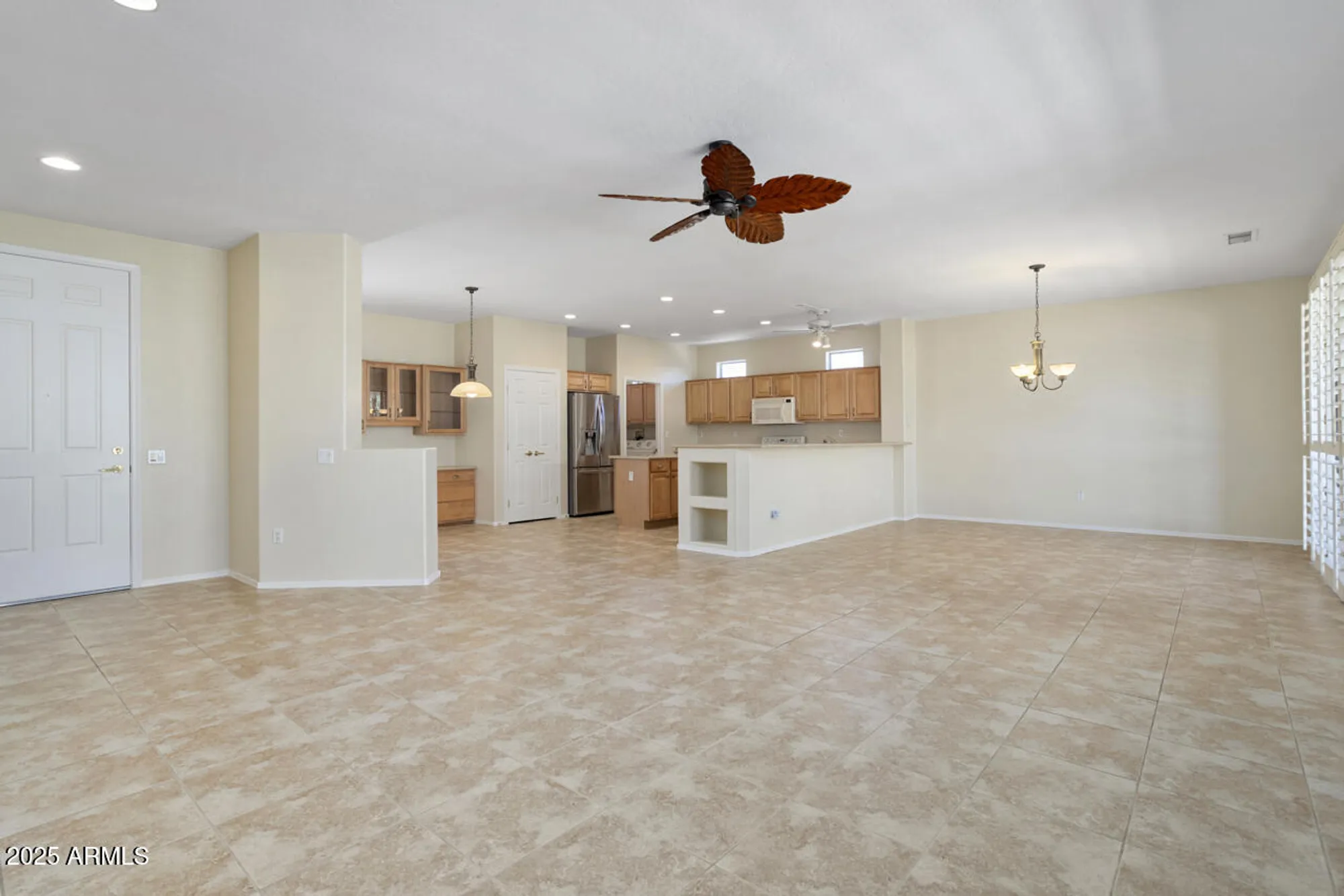 Property Slideshow image 9 of 37 | 15102 w rounders dr, Surprise, AZ, 85374