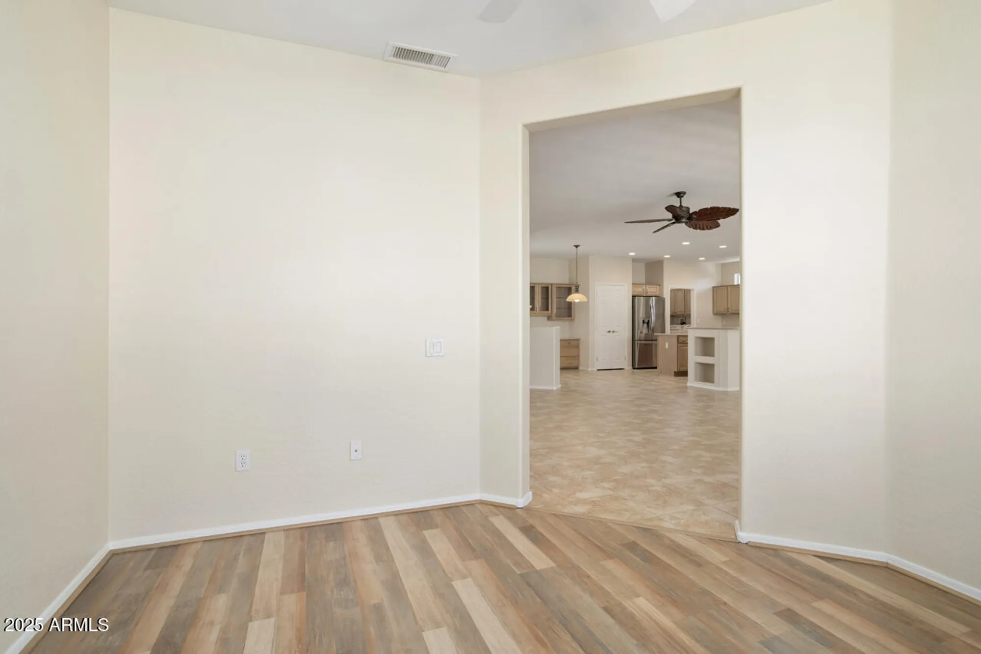 Property Slideshow image 29 of 37 | 15102 w rounders dr, Surprise, AZ, 85374