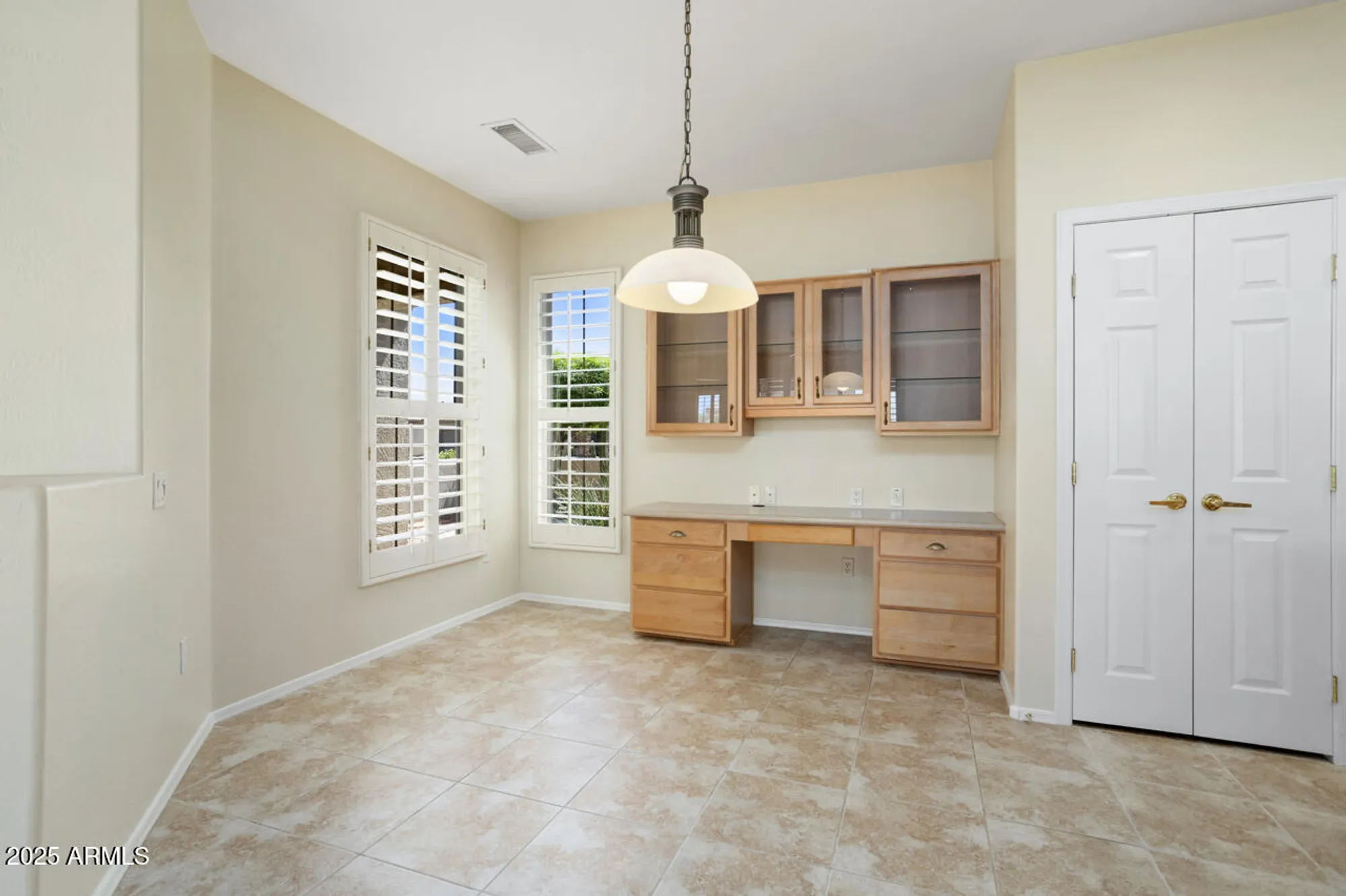 Property Slideshow image 19 of 37 | 15102 w rounders dr, Surprise, AZ, 85374