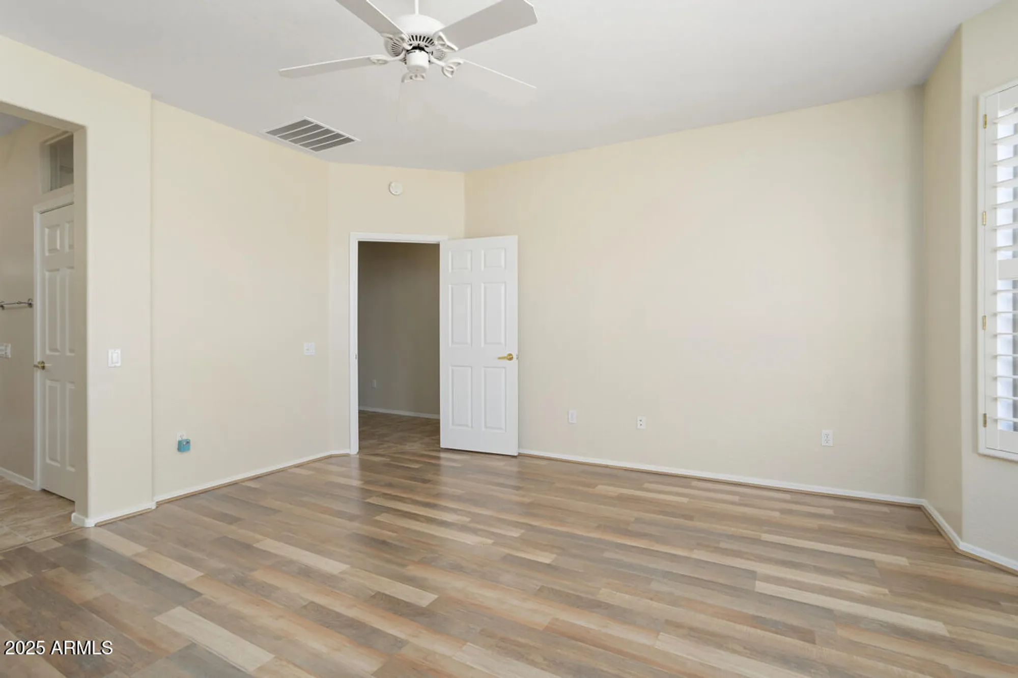 Property Slideshow image 22 of 37 | 15102 w rounders dr, Surprise, AZ, 85374