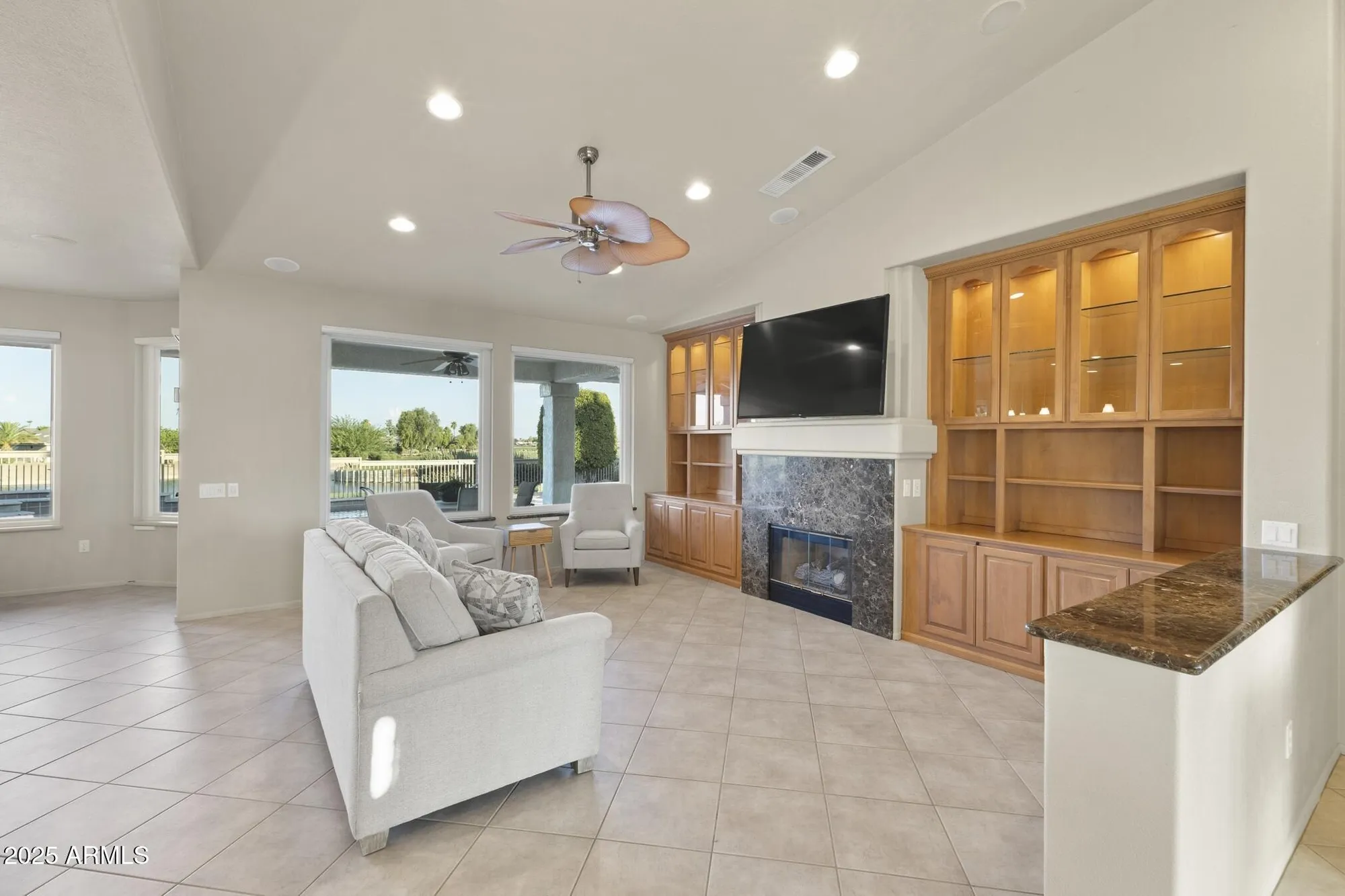 Property Slideshow image 16 of 65 | 17507 n eagle crest dr, Surprise, AZ, 85374