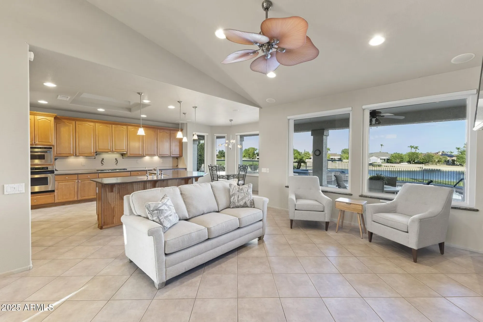 Property Slideshow image 15 of 65 | 17507 n eagle crest dr, Surprise, AZ, 85374