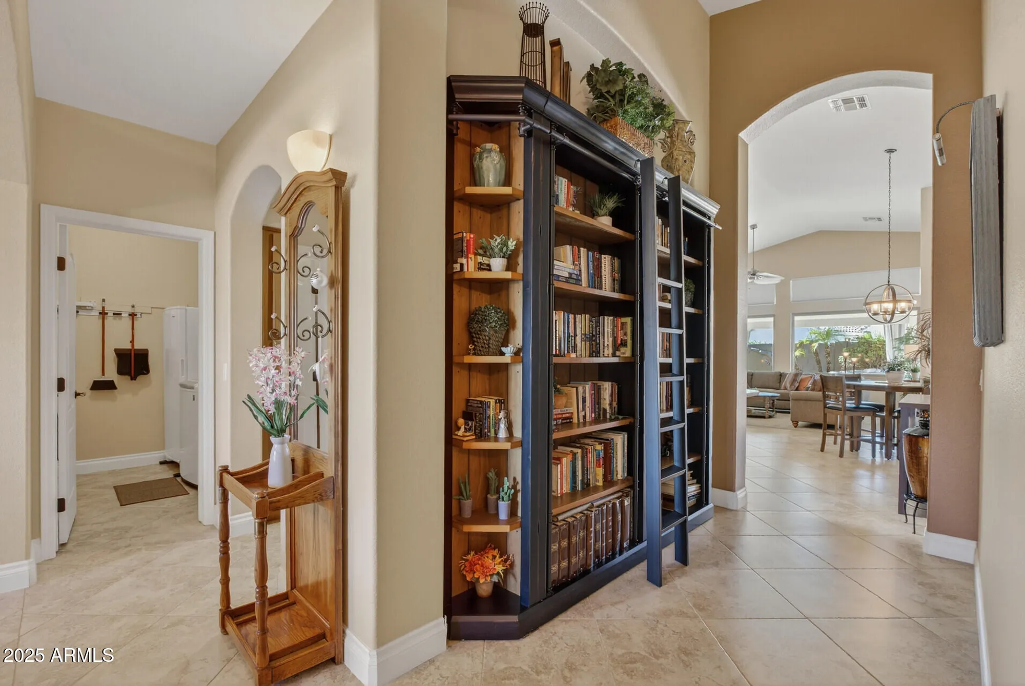 Property Slideshow image 6 of 55 | 17812 n becke ln, Surprise, AZ, 85374