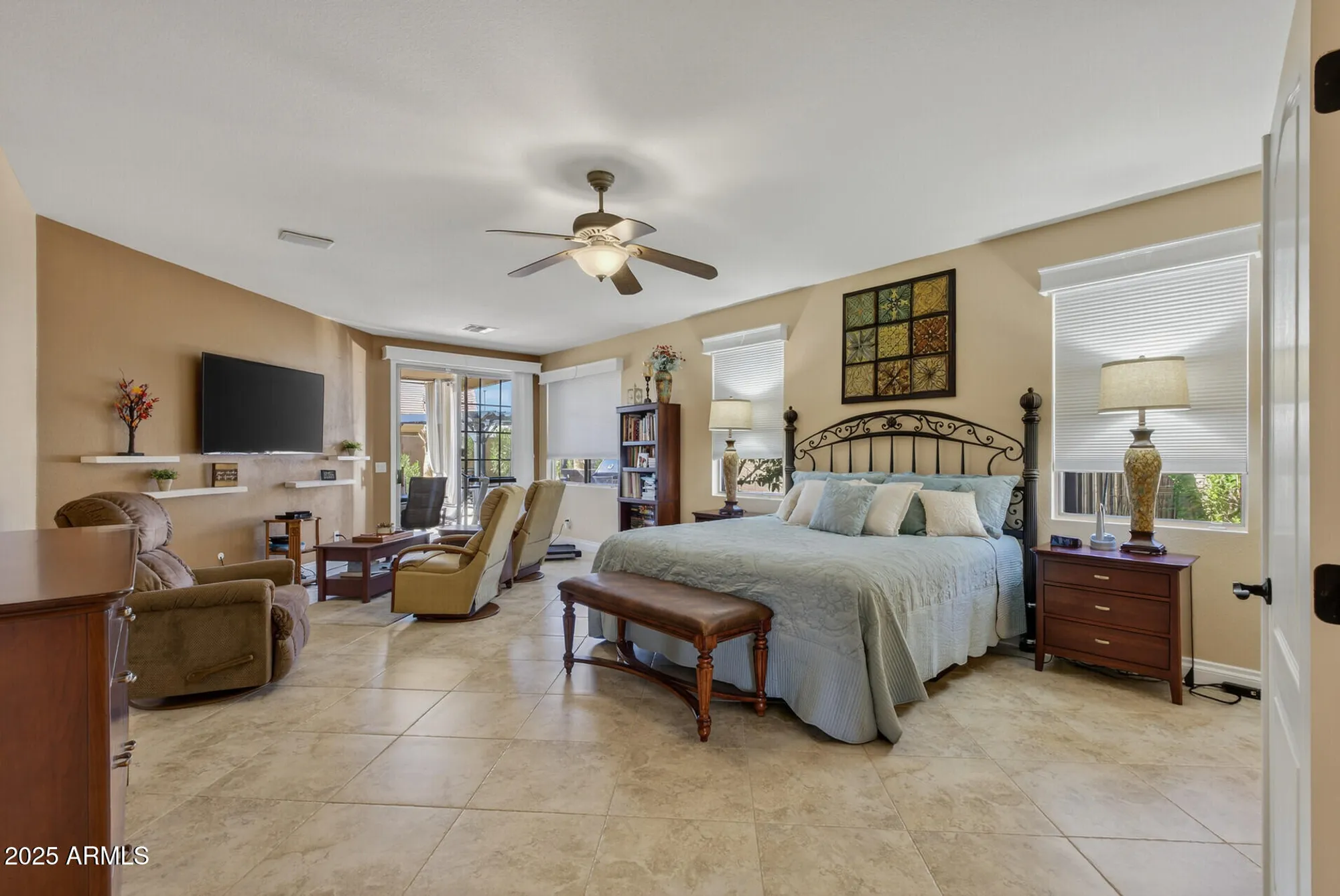 Property Slideshow image 19 of 55 | 17812 n becke ln, Surprise, AZ, 85374