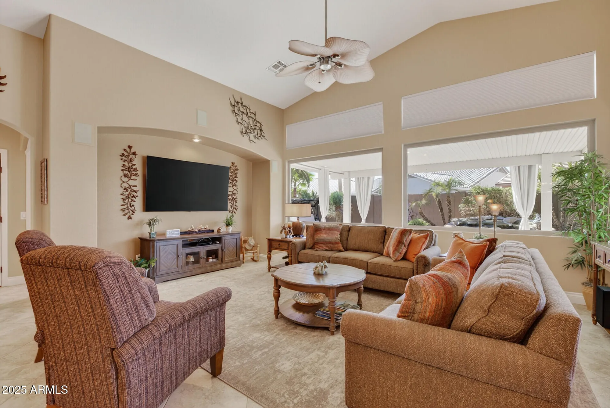 Property Slideshow image 13 of 55 | 17812 n becke ln, Surprise, AZ, 85374
