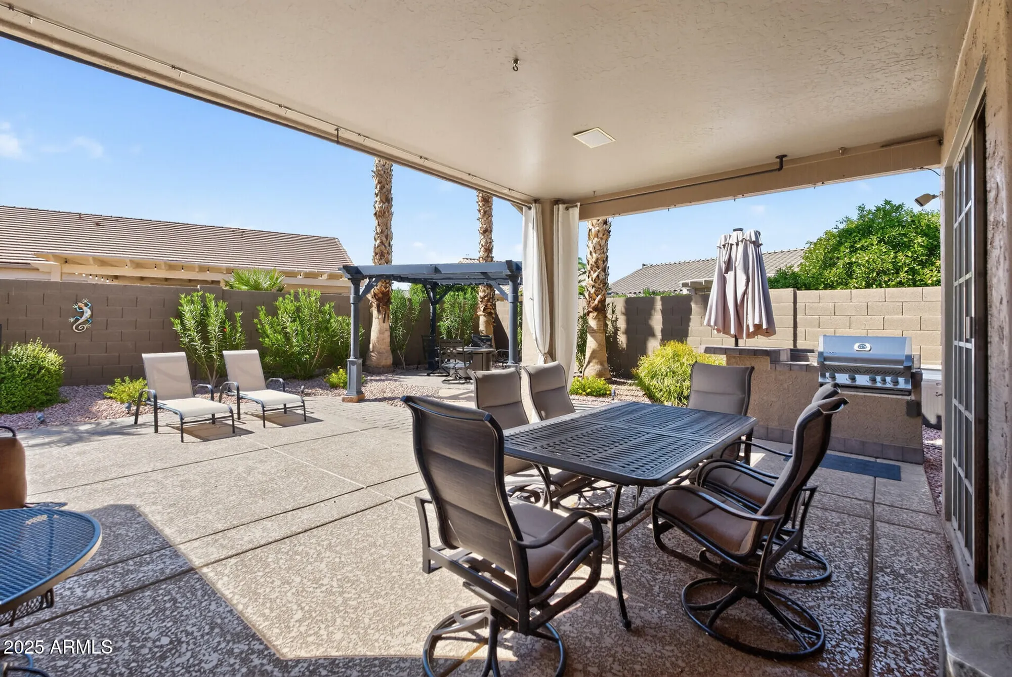 Property Slideshow image 41 of 55 | 17812 n becke ln, Surprise, AZ, 85374