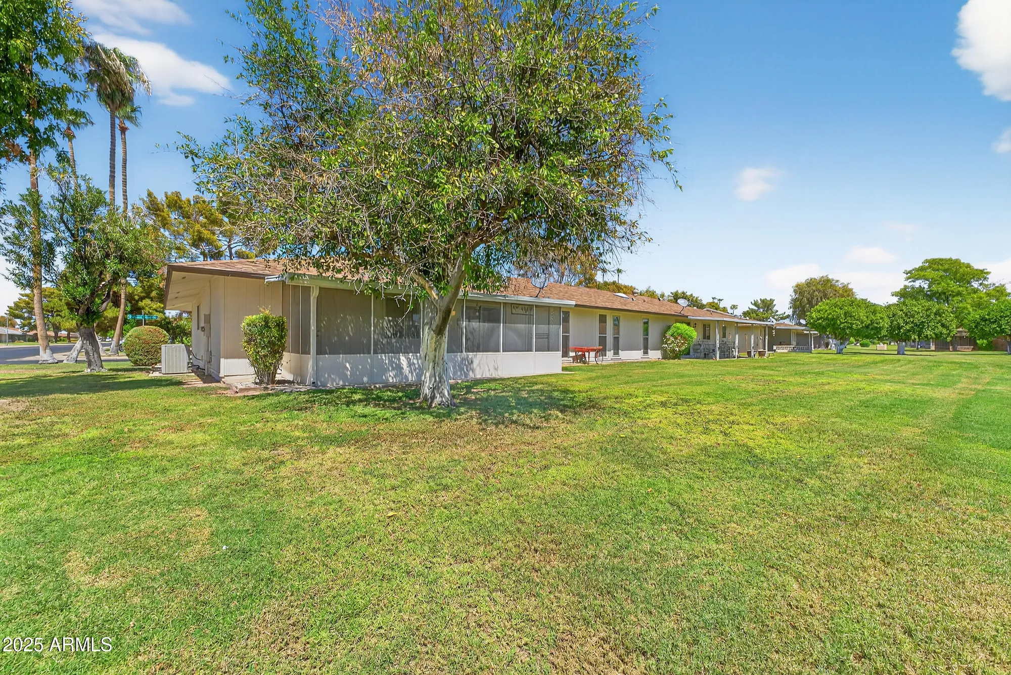 Property Slideshow image 38 of 40 | 9821 w pleasant valley rd, Sun City, AZ, 85351