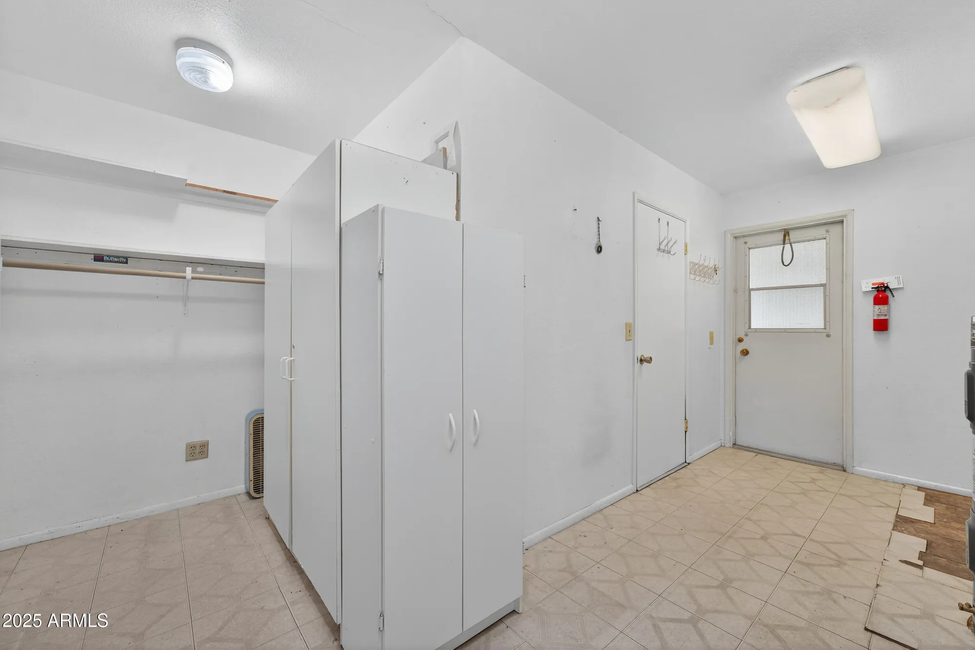 Property Slideshow image 33 of 40 | 9821 w pleasant valley rd, Sun City, AZ, 85351