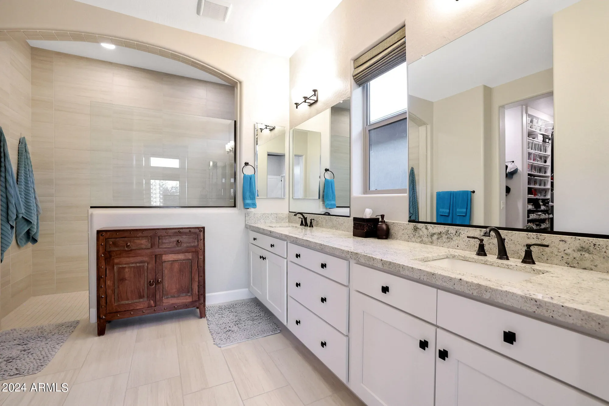 Property Slideshow image 11 of 66 | 5169 n 207th dr, Buckeye, AZ, 85396