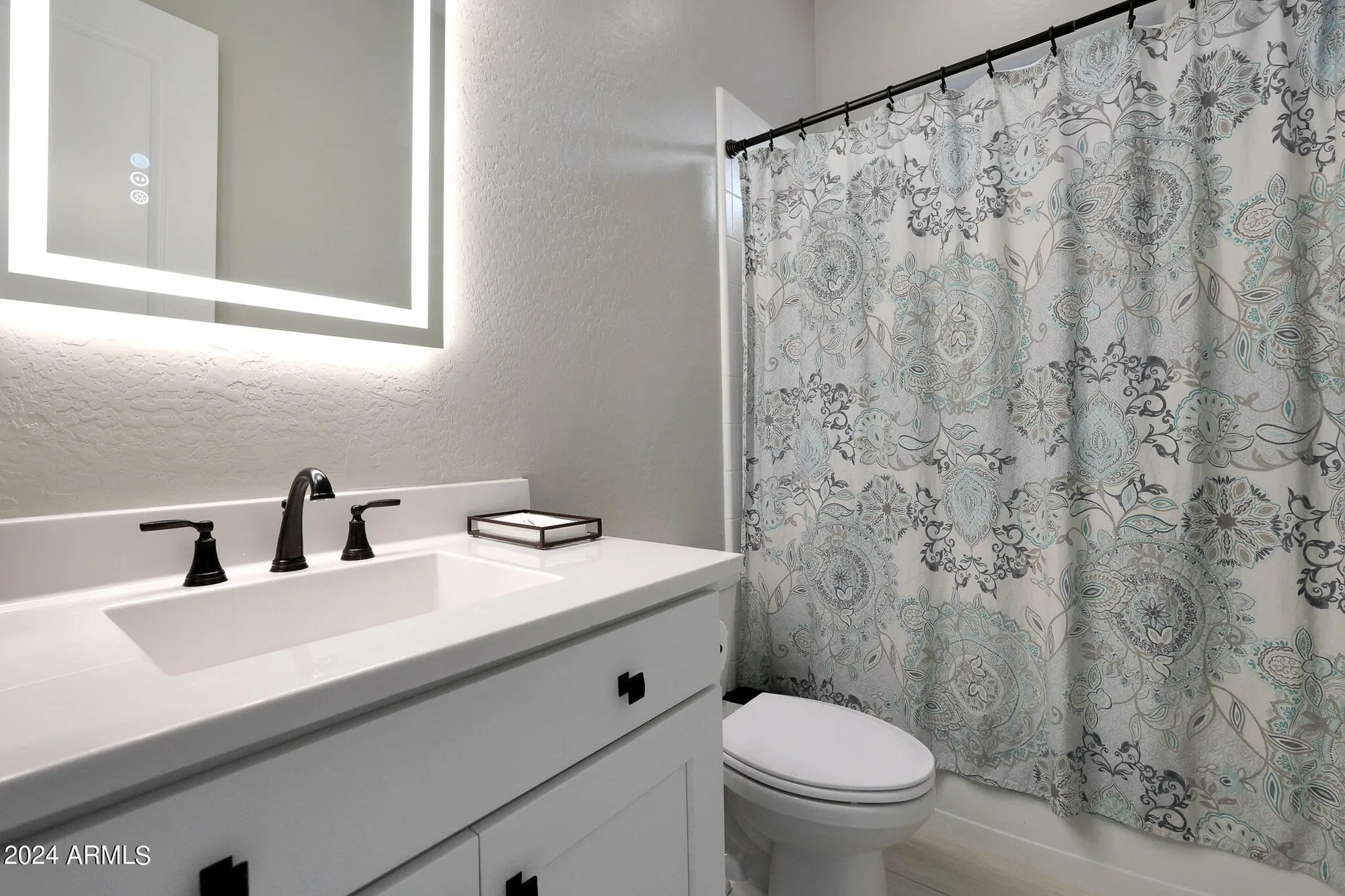 Property Slideshow image 14 of 66 | 5169 n 207th dr, Buckeye, AZ, 85396
