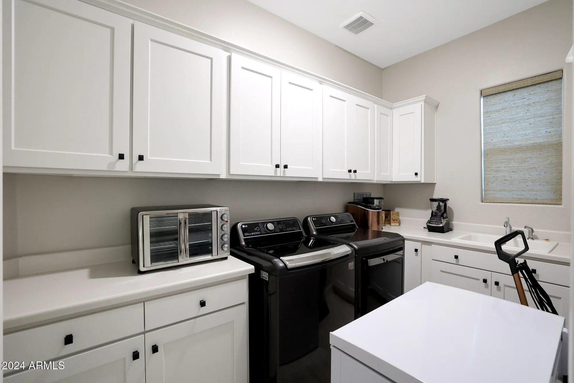 Property Slideshow image 15 of 66 | 5169 n 207th dr, Buckeye, AZ, 85396