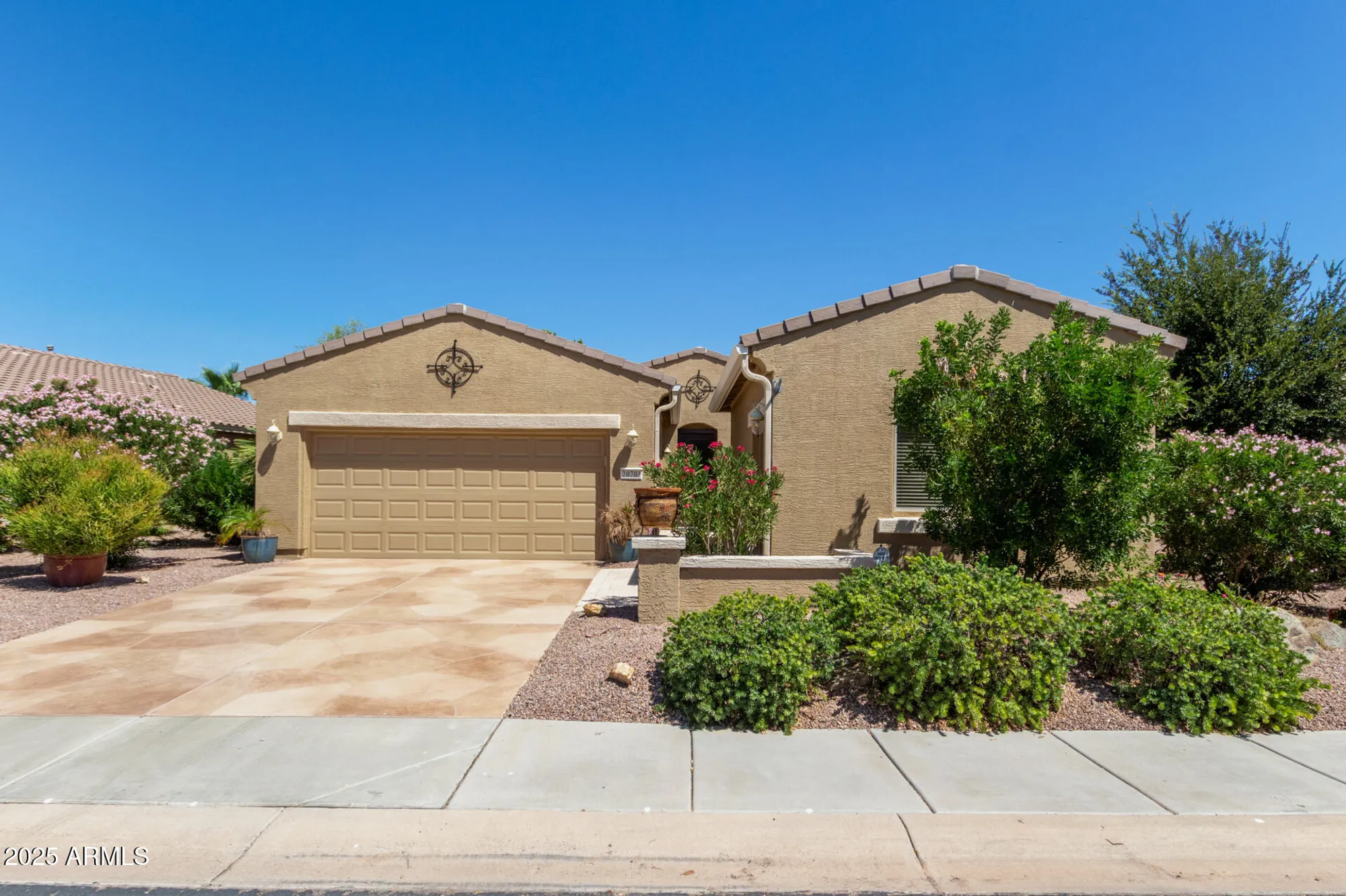 Property Slideshow image 6 of 28 | 20701 n enchantment pass, Maricopa, AZ, 85138