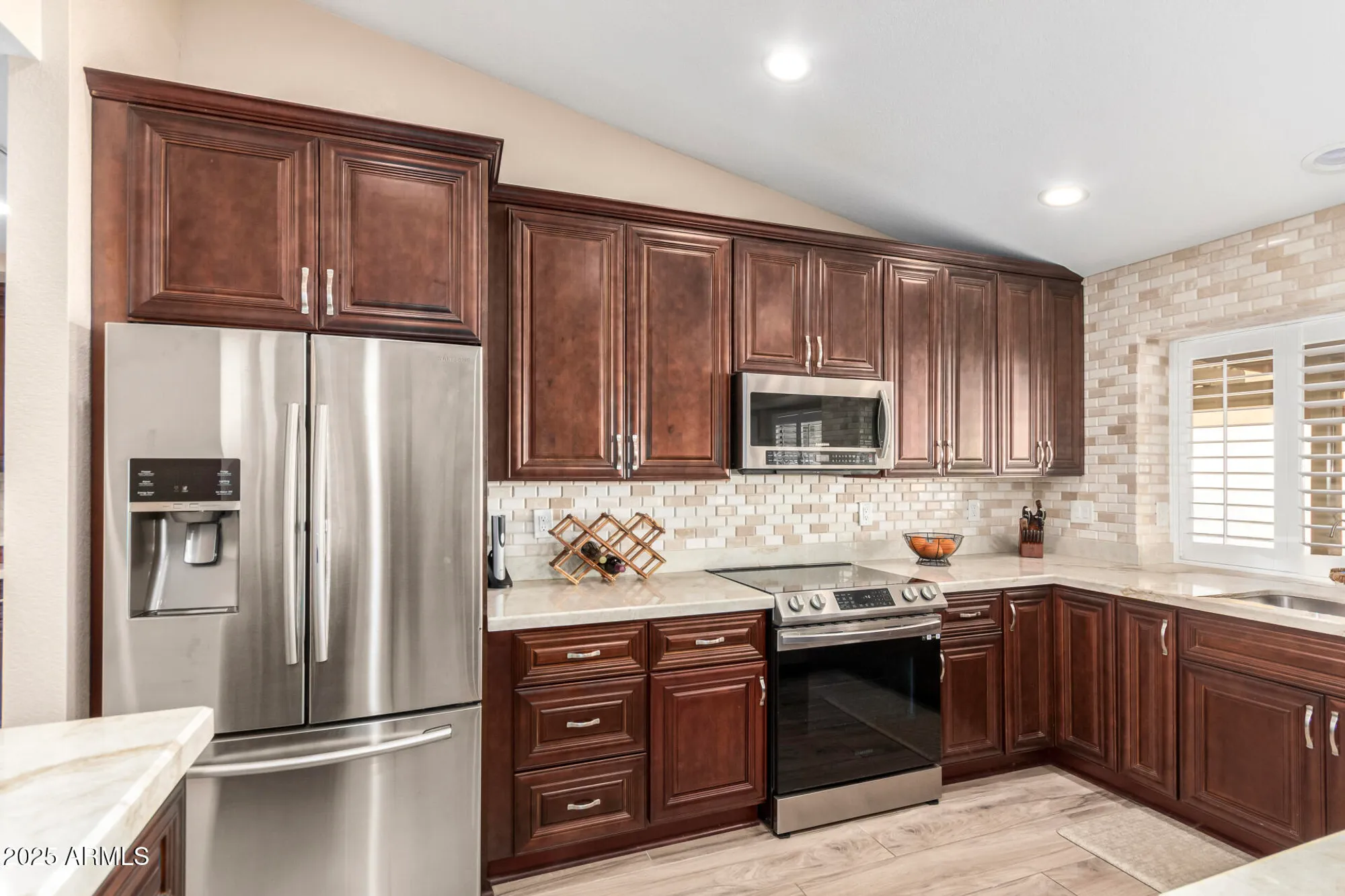 Property Slideshow image 17 of 33 | 19817 n 92nd ave, Peoria, AZ, 85382